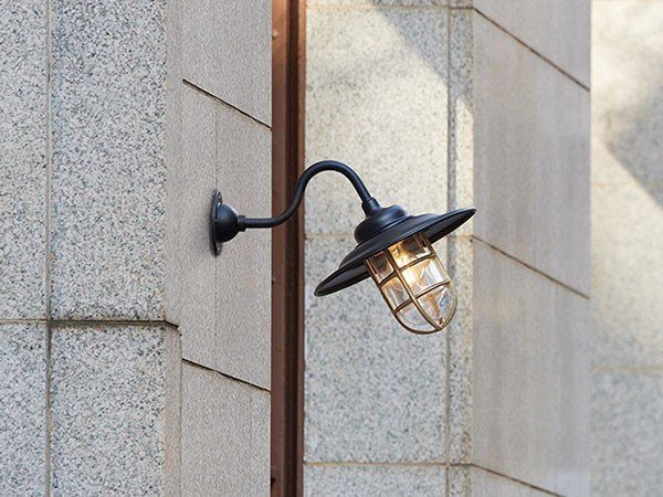 【フライミー ファクトリー/FLYMEe Factory / GOODS】のWall Lamp / ウォールランプ #113835(屋外対応 / コードなし) インテリア・キッズ・メンズ・レディースファッション・服の通販 founy(ファニー) 　送料無料　Free Shipping　ガーデン　Garden, Gardening　クラシック　Classic, Timeless Style　ホーム・キャンプ・アウトドア・お取り寄せ　Home Living / Home & Lifestyle / Camping Gear / Outdoor Camping　家具・インテリア　Home Furniture & Interior. Stylish & Functional Living Spaces　ライト・照明　Lamps & Lighting Fixtures　参考イメージ|ID: prp329100003316265 ipo3291000000034006412