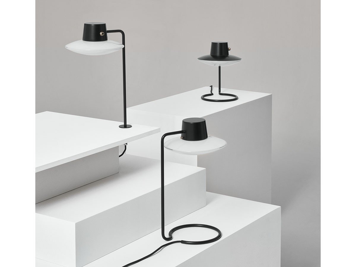 【ルイスポールセン/Louis Poulsen / GOODS】のAJ Oxford Table Lamp / AJ オックスフォード テーブルランプ H280(ガラスシェードタイプ) インテリア・キッズ・メンズ・レディースファッション・服の通販 founy(ファニー) 　ガラス　Glass　グラフィック　Graphic　スリム　Slim　センター　Center　テーブル　Table　ハンド　Hand　メタル　Metal　送料無料　Free Shipping　ホーム・キャンプ・アウトドア・お取り寄せ　Home,Garden,Outdoor,Camping Gear　家具・インテリア　Furniture　ライト・照明　Lighting & Light Fixtures　参考イメージ|ID: prp329100003343608 ipo3291000000030240320