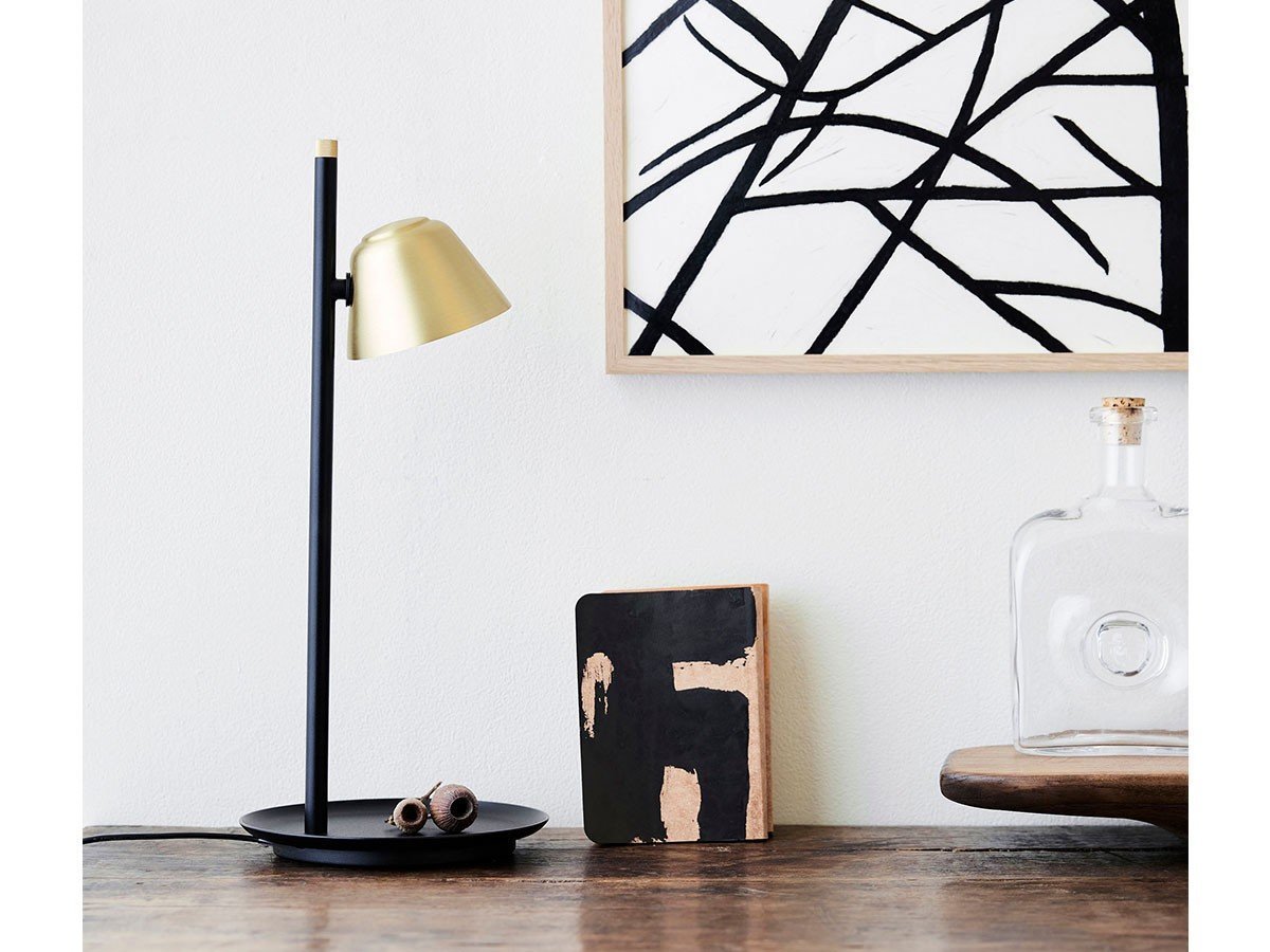 【イデー/IDEE / GOODS】のCAMPANA TABLE LAMP / カンパーナ テーブルランプ 人気、トレンドファッション・服の通販 founy(ファニー) 　アクセサリー　Accessories　テーブル　Table　デスク　Desk　バランス　Balance　フォルム　Form　プレート　Plate　モチーフ　Motif　腕時計　Watch　ホーム・キャンプ・アウトドア・お取り寄せ　Home,Garden,Outdoor,Camping Gear　家具・インテリア　Furniture　ライト・照明　Lighting & Light Fixtures　other-3|ID: prp329100003354431 ipo3291000000031490119