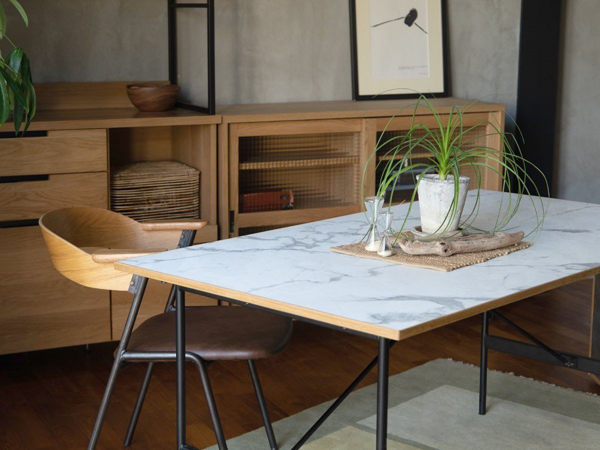 【アデペシュ/a.depeche / GOODS】のPOL 2way dining table 1450 / ポル 2ウェイ ダイニングテーブル 1450 オーク インテリア・キッズ・メンズ・レディースファッション・服の通販 founy(ファニー) 　コンパクト　Compact　スリム　Slim　テーブル　Table　フィット　Fit　フレーム　Flame　モダン　Modern　ホーム・キャンプ・アウトドア・お取り寄せ　Home,Garden,Outdoor,Camping Gear　家具・インテリア　Furniture　テーブル　Table　ダイニングテーブル　Dining Table　参考イメージ|ID: prp329100003371347 ipo3291000000030237492