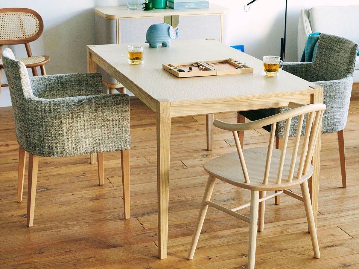 【イデー/IDEE / GOODS】のNOVA DINING TABLE SQUARE 1600 / ノヴァ ダイニング テーブル スクエア 1600 インテリア・キッズ・メンズ・レディースファッション・服の通販 founy(ファニー) 　スクエア　Square　テーブル　Table　モダン　Modern　ホーム・キャンプ・アウトドア・お取り寄せ　Home,Garden,Outdoor,Camping Gear　家具・インテリア　Home Furniture & Interior. Stylish & Functional Living Spaces　テーブル　Table　ダイニングテーブル　Dining Table　スタイリングイメージ|ID: prp329100003371349 ipo3291000000030238670