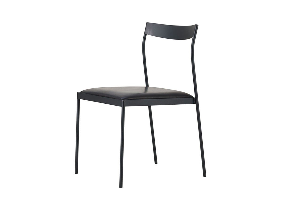 【杉山製作所/Sugiyama Seisakusho / GOODS】のCoFe PF CHAIR / コフェ PF チェア インテリア・キッズ・メンズ・レディースファッション・服の通販 founy(ファニー) 　送料無料　Free Shipping　コンパクト　Compact　シンプル　Simple　フラット　Flat　フレーム　Flame　ホーム・キャンプ・アウトドア・お取り寄せ　Home,Garden,Outdoor,Camping Gear　家具・インテリア　Furniture　チェア・椅子　Chair　ダイニングチェア　Dining Chair　張地:牛革 AGBL エージングレザー黒(Bランク)、フレーム:サンドブラック|ID: prp329100003371364 ipo3291000000030163536