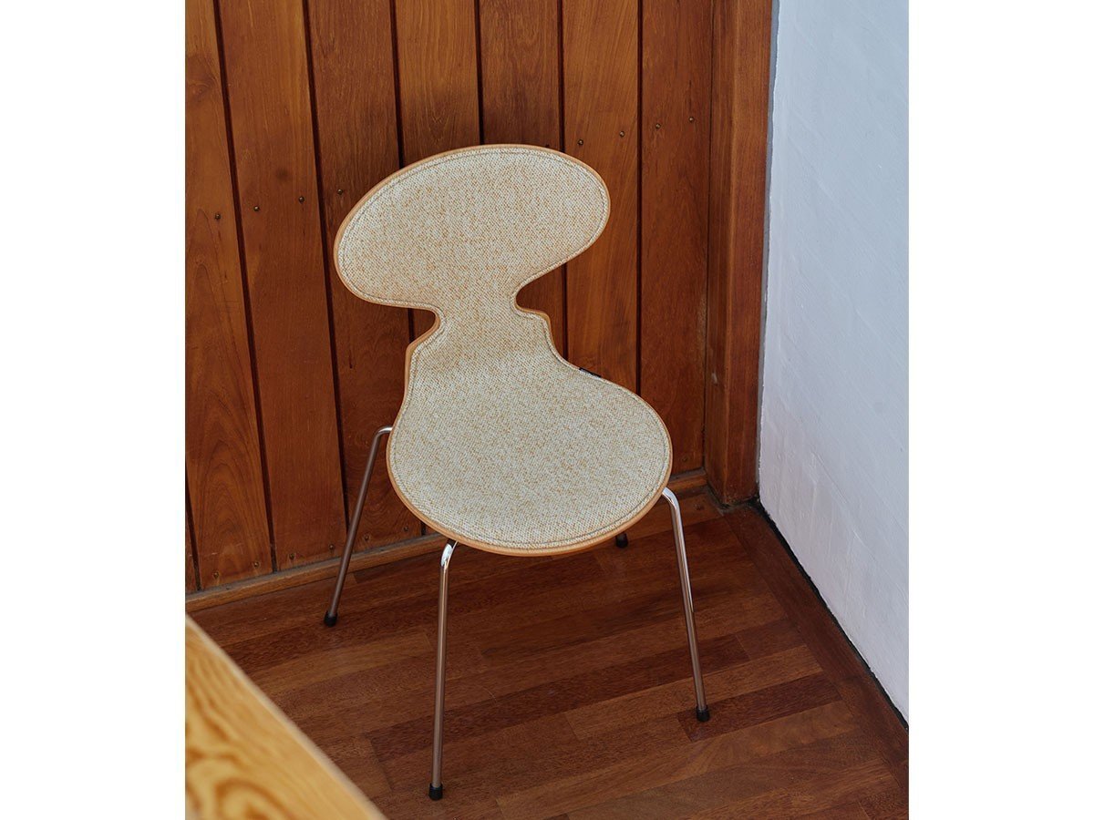 【フリッツ ハンセン/FRITZ HANSEN / GOODS】のANT / アリンコチェア 3本脚 フロントパディング 3100 インテリア・キッズ・メンズ・レディースファッション・服の通販 founy(ファニー) 　インド　Indian Textile　ウッド　Wooden Design　エレガント 上品　Elegant　シルク　Silk, 100% Silk　フォルム　Silhouette, Form　送料無料　Free Shipping　ホーム・キャンプ・アウトドア・お取り寄せ　Home Living / Home & Lifestyle / Camping Gear / Outdoor Camping　家具・インテリア　Home Furniture & Interior. Stylish & Functional Living Spaces　チェア・椅子　Seating & Chairs　ダイニングチェア・木製チェア　Dining Chairs　参考イメージ|ID: prp329100003387689 ipo3291000000033854507