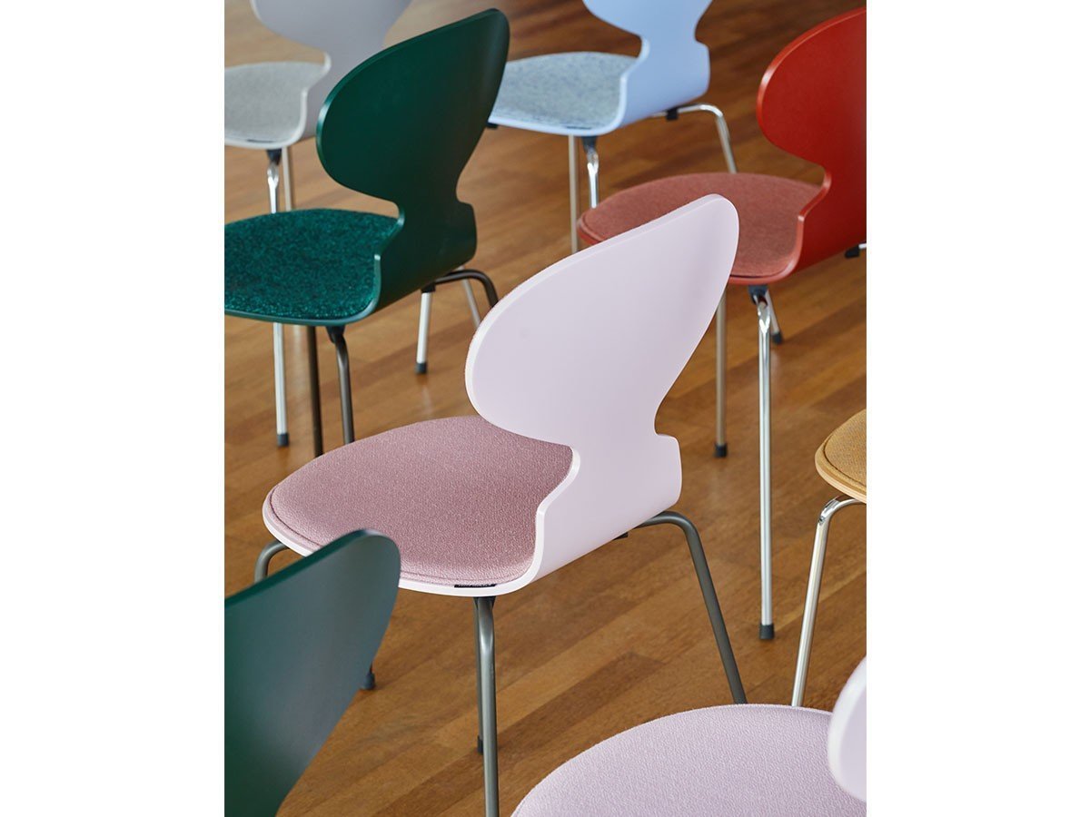 【フリッツ ハンセン/FRITZ HANSEN / GOODS】のANT / アリンコチェア 3本脚 フロントパディング 3100 インテリア・キッズ・メンズ・レディースファッション・服の通販 founy(ファニー) 　インド　Indian Textile　ウッド　Wooden Design　エレガント 上品　Elegant　シルク　Silk, 100% Silk　フォルム　Silhouette, Form　送料無料　Free Shipping　ホーム・キャンプ・アウトドア・お取り寄せ　Home Living / Home & Lifestyle / Camping Gear / Outdoor Camping　家具・インテリア　Home Furniture & Interior. Stylish & Functional Living Spaces　チェア・椅子　Seating & Chairs　ダイニングチェア・木製チェア　Dining Chairs　参考イメージ|ID: prp329100003387689 ipo3291000000033854526