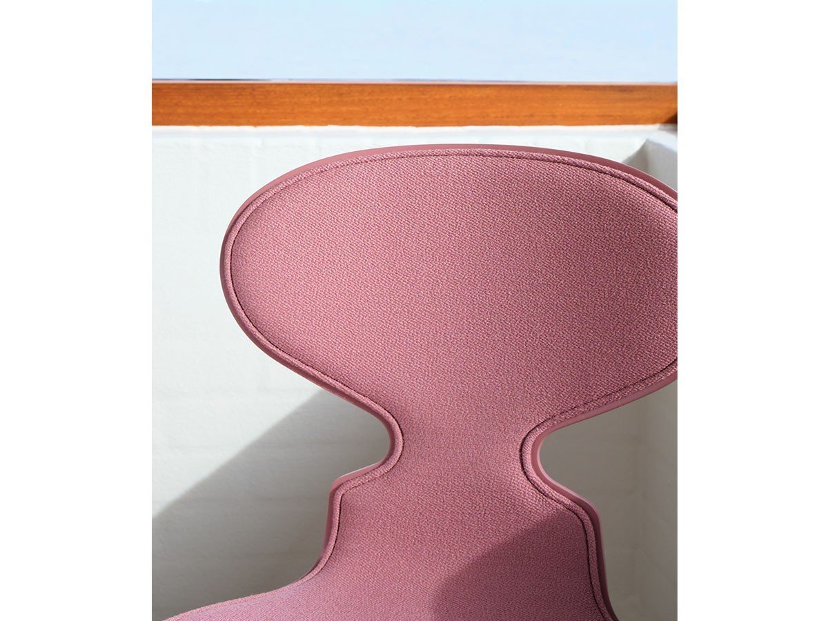 【フリッツ ハンセン/FRITZ HANSEN / GOODS】のANT / アリンコチェア 3本脚 フロントパディング 3100 インテリア・キッズ・メンズ・レディースファッション・服の通販 founy(ファニー) 　インド　Indian Textile　ウッド　Wooden Design　エレガント 上品　Elegant　シルク　Silk, 100% Silk　フォルム　Silhouette, Form　送料無料　Free Shipping　ホーム・キャンプ・アウトドア・お取り寄せ　Home Living / Home & Lifestyle / Camping Gear / Outdoor Camping　家具・インテリア　Home Furniture & Interior. Stylish & Functional Living Spaces　チェア・椅子　Seating & Chairs　ダイニングチェア・木製チェア　Dining Chairs　参考イメージ|ID: prp329100003387689 ipo3291000000033854541