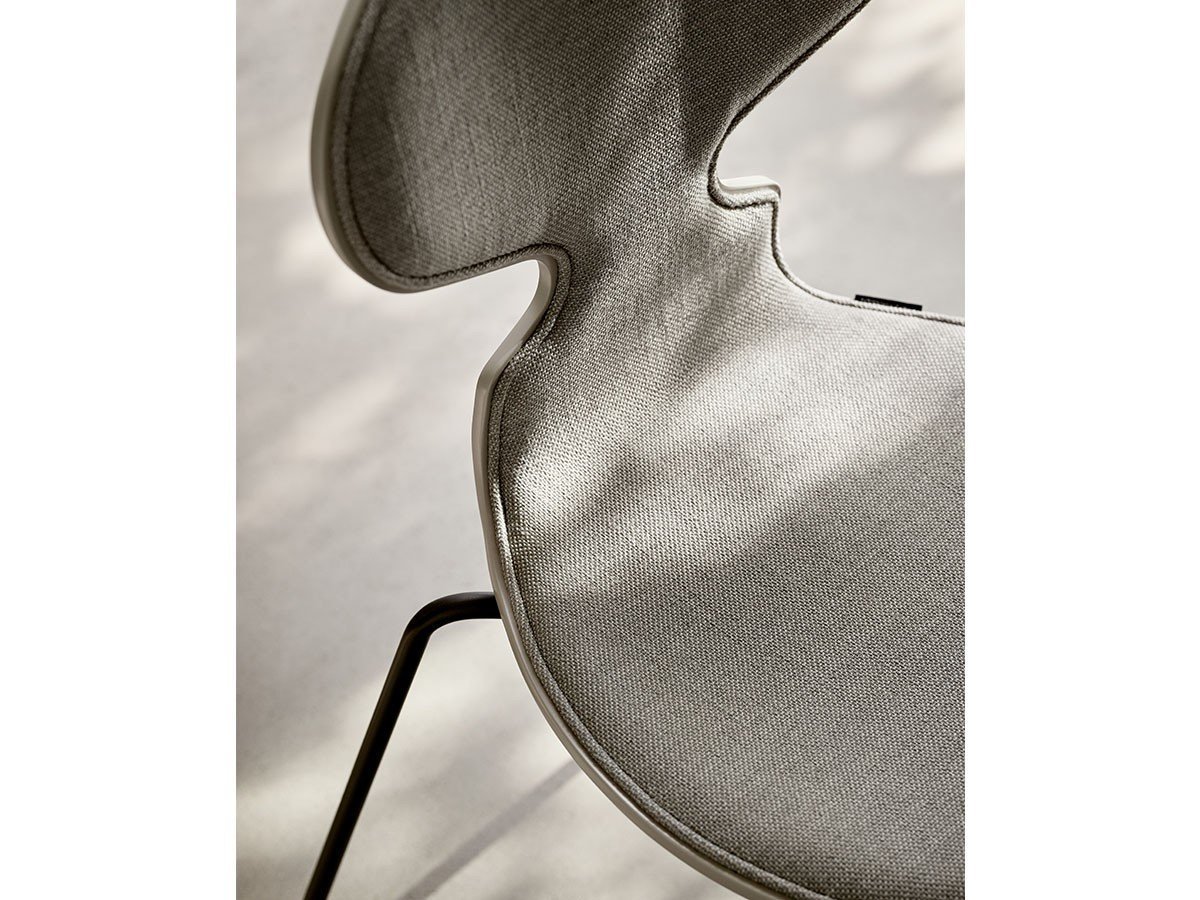 【フリッツ ハンセン/FRITZ HANSEN / GOODS】のANT / アリンコチェア 3本脚 フロントパディング 3100 インテリア・キッズ・メンズ・レディースファッション・服の通販 founy(ファニー) 　インド　Indian Textile　ウッド　Wooden Design　エレガント 上品　Elegant　シルク　Silk, 100% Silk　フォルム　Silhouette, Form　送料無料　Free Shipping　ホーム・キャンプ・アウトドア・お取り寄せ　Home Living / Home & Lifestyle / Camping Gear / Outdoor Camping　家具・インテリア　Home Furniture & Interior. Stylish & Functional Living Spaces　チェア・椅子　Seating & Chairs　ダイニングチェア・木製チェア　Dining Chairs　参考イメージ|ID: prp329100003387689 ipo3291000000033854544