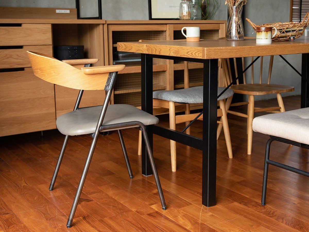 【アデペシュ/a.depeche / GOODS】のsine dining table 1450 / サイン ダイニングテーブル 1450 ウッドレッグ インテリア・キッズ・メンズ・レディースファッション・服の通販 founy(ファニー) 　なめらか　Smooth, Silky Texture　コンパクト　Compact, Small Size　シンプル　Simple, Minimal　テーブル　Table, Dining Table　デスク　Desk, Work Desk　フィット　Fit, Slim Fit　モダン　Modern, Contemporary　ワーク　Workwear, Utility Style　ホーム・キャンプ・アウトドア・お取り寄せ　Home Living / Home & Lifestyle / Camping Gear / Outdoor Camping　家具・インテリア　Home Furniture & Interior. Stylish & Functional Living Spaces　テーブル　Dining, Coffee & Side Tables　ダイニングテーブル・食卓テーブル　Dining Tables　参考イメージ|ID: prp329100003415168 ipo3291000000030230875