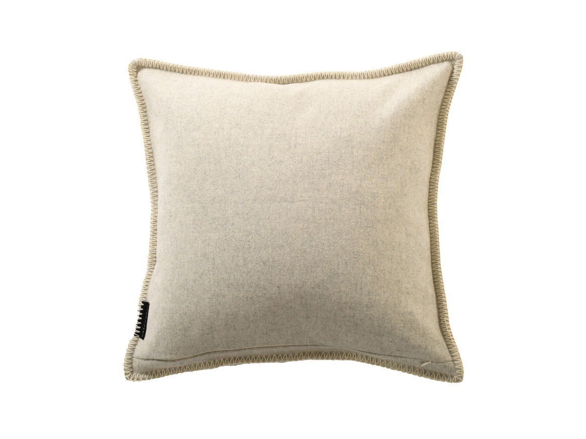 【カサマンス/CASAMANCE / GOODS】のArthur‘s Seat Cushion / アーサーズシート クッション 45 × 45cm インテリア・キッズ・メンズ・レディースファッション・服の通販 founy(ファニー) 送料無料 Free Shipping クッション Cushion, Throw Pillow パイピング Piping, Trim Design フランス France, French ホーム・キャンプ・アウトドア・お取り寄せ Home Living / Home & Lifestyle / Camping Gear / Outdoor Camping 家具・インテリア Home Furniture & Interior. Stylish & Functional Living Spaces その他 インテリア雑貨、家具 Home Decor & Furniture Extras ぺプル(裏面)|ID: prp329100003453528 ipo3291000000035324592