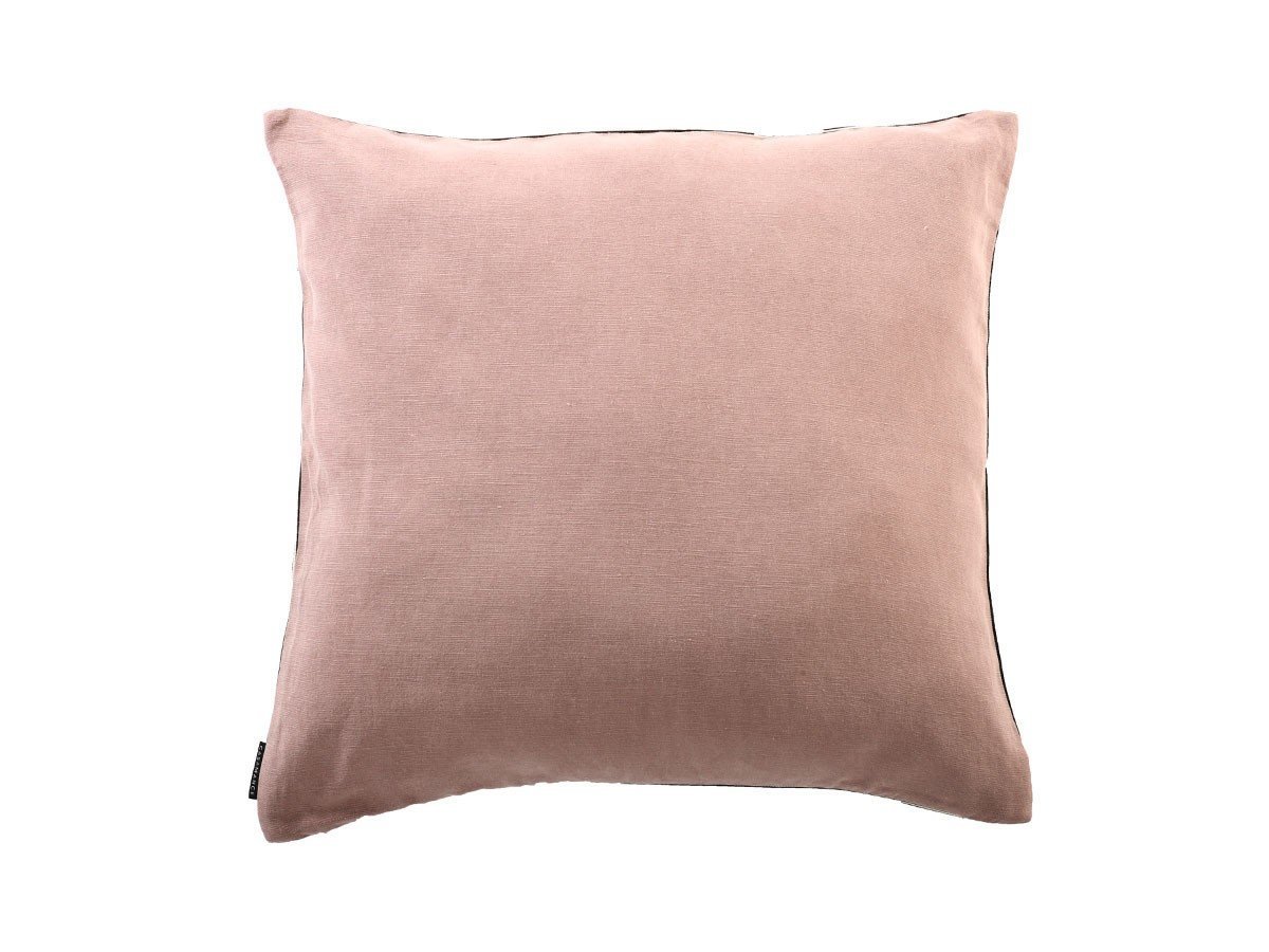 【カサマンス/CASAMANCE / GOODS】のCalice Cushion / カリーチェ クッション 65 × 65cm インテリア・キッズ・メンズ・レディースファッション・服の通販 founy(ファニー) 送料無料 Free Shipping クッション Cushion, Throw Pillow トリミング Trimming, Decorative Edge フランス France, French リネン Linen, Linen Fabric ホーム・キャンプ・アウトドア・お取り寄せ Home Living / Home & Lifestyle / Camping Gear / Outdoor Camping 家具・インテリア Home Furniture & Interior. Stylish & Functional Living Spaces その他 インテリア雑貨、家具 Home Decor & Furniture Extras ボワ ドゥ ローズ|ID: prp329100003453529 ipo3291000000035324623