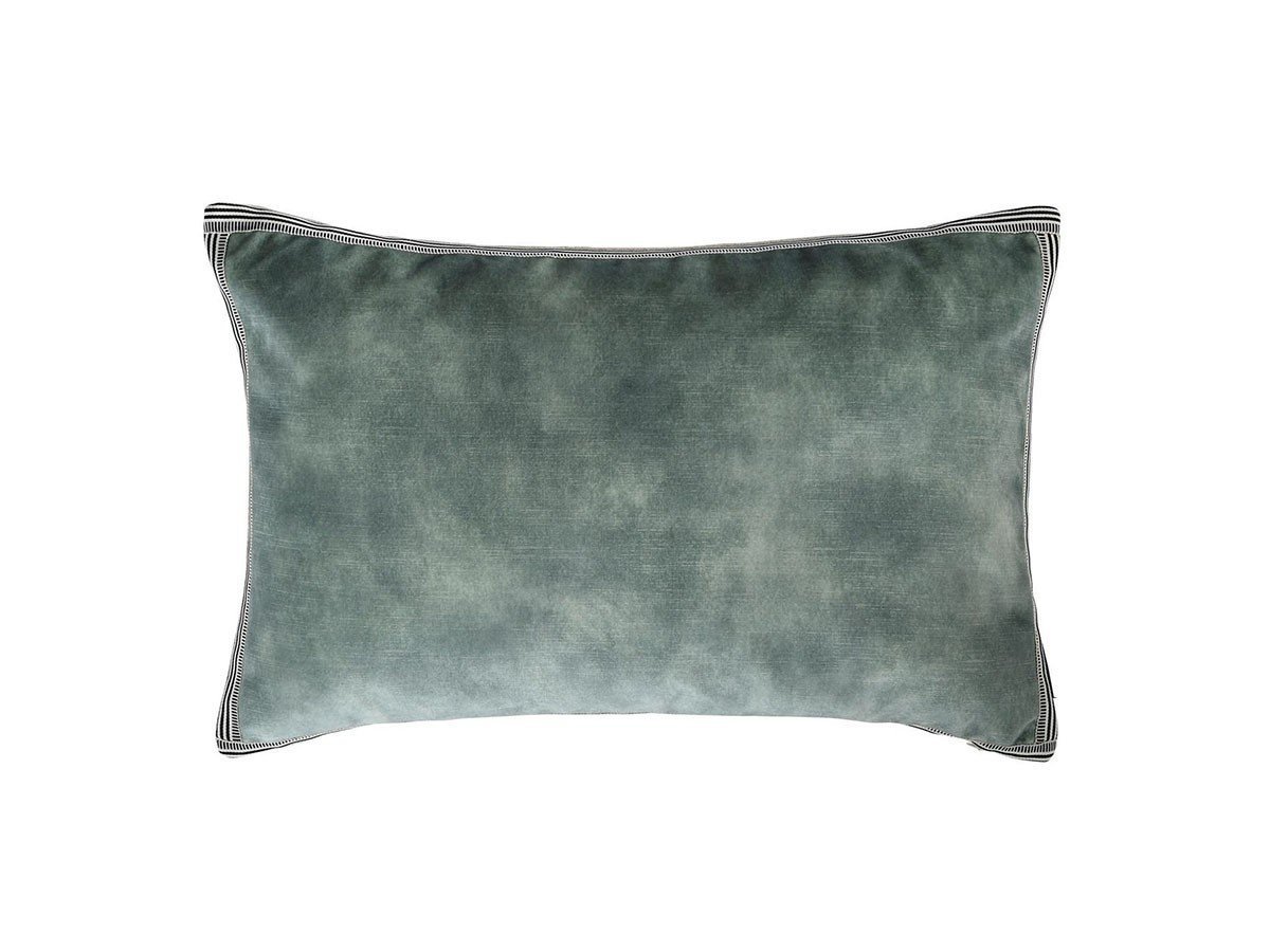 【カサマンス/CASAMANCE / GOODS】のManade Cushion / マナド クッション 60 × 40cm インテリア・キッズ・メンズ・レディースファッション・服の通販 founy(ファニー) 送料無料 Free Shipping クッション Cushion, Throw Pillow パイピング Piping, Trim Design フランス France, French プリント Print, Printed Pattern ベルベット Velvet, Velvety リネン Linen, Linen Fabric リボン Ribbon, Bow ヴィンテージ Vintage Style ホーム・キャンプ・アウトドア・お取り寄せ Home Living / Home & Lifestyle / Camping Gear / Outdoor Camping 家具・インテリア Home Furniture & Interior. Stylish & Functional Living Spaces その他 インテリア雑貨、家具 Home Decor & Furniture Extras ヴェール ドゥ グリ|ID: prp329100003453534 ipo3291000000035324728