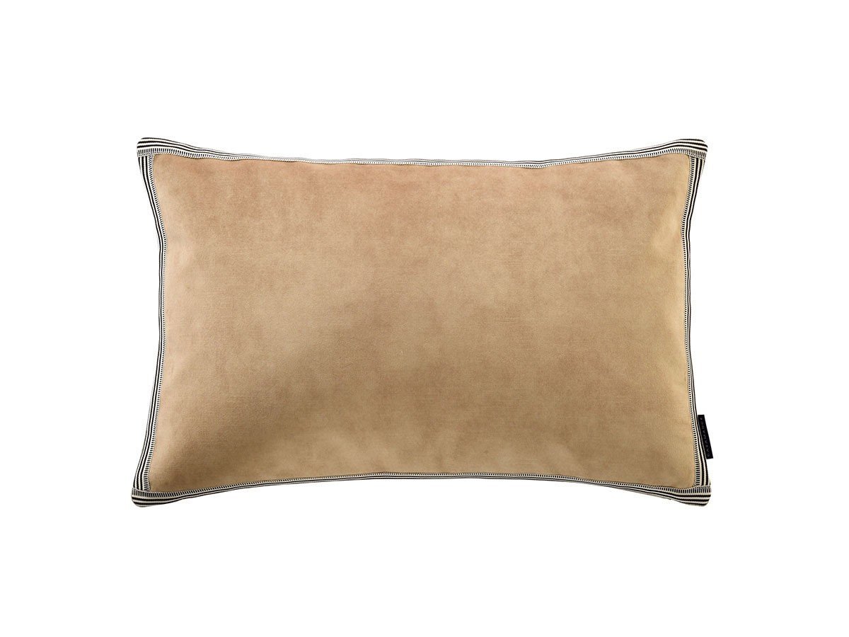 【カサマンス/CASAMANCE / GOODS】のManade Cushion / マナド クッション 60 × 40cm インテリア・キッズ・メンズ・レディースファッション・服の通販 founy(ファニー) 送料無料 Free Shipping クッション Cushion, Throw Pillow パイピング Piping, Trim Design フランス France, French プリント Print, Printed Pattern ベルベット Velvet, Velvety リネン Linen, Linen Fabric リボン Ribbon, Bow ヴィンテージ Vintage Style ホーム・キャンプ・アウトドア・お取り寄せ Home Living / Home & Lifestyle / Camping Gear / Outdoor Camping 家具・インテリア Home Furniture & Interior. Stylish & Functional Living Spaces その他 インテリア雑貨、家具 Home Decor & Furniture Extras ノワ|ID: prp329100003453534 ipo3291000000035324738