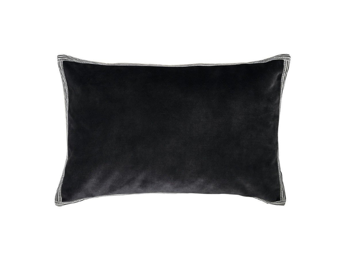 【カサマンス/CASAMANCE / GOODS】のManade Cushion / マナド クッション 60 × 40cm インテリア・キッズ・メンズ・レディースファッション・服の通販 founy(ファニー) 送料無料 Free Shipping クッション Cushion, Throw Pillow パイピング Piping, Trim Design フランス France, French プリント Print, Printed Pattern ベルベット Velvet, Velvety リネン Linen, Linen Fabric リボン Ribbon, Bow ヴィンテージ Vintage Style ホーム・キャンプ・アウトドア・お取り寄せ Home Living / Home & Lifestyle / Camping Gear / Outdoor Camping 家具・インテリア Home Furniture & Interior. Stylish & Functional Living Spaces その他 インテリア雑貨、家具 Home Decor & Furniture Extras アンスラシット|ID: prp329100003453534 ipo3291000000035324752