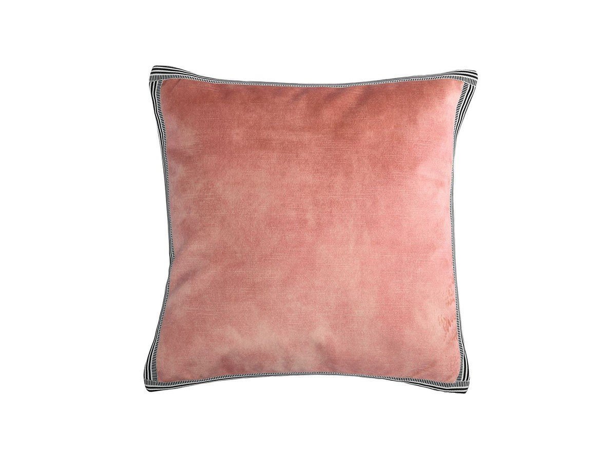 【カサマンス/CASAMANCE / GOODS】のManade Cushion / マナド クッション 45 × 45cm インテリア・キッズ・メンズ・レディースファッション・服の通販 founy(ファニー) 　送料無料　Free Shipping　クッション　Cushion　パイピング　Piping　フランス　France　プリント　Print　ベルベット　Velvet　リネン　Linen　リボン　Ribbon　ヴィンテージ　Vintage　ホーム・キャンプ・アウトドア・お取り寄せ　Home,Garden,Outdoor,Camping Gear　家具・インテリア　Home Furniture & Interior. Stylish & Functional Living Spaces　その他 インテリア雑貨、家具　Furniture, Interior, Others　ローズ ブラッシュ|ID: prp329100003453535 ipo3291000000030223750