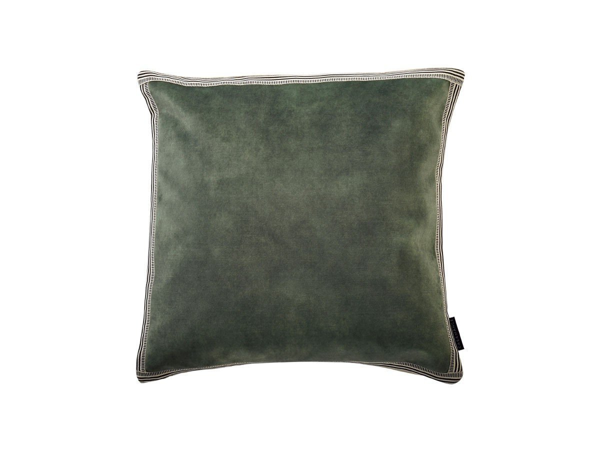【カサマンス/CASAMANCE / GOODS】のManade Cushion / マナド クッション 45 × 45cm インテリア・キッズ・メンズ・レディースファッション・服の通販 founy(ファニー) 　送料無料　Free Shipping　クッション　Cushion, Throw Pillow　パイピング　Piping, Trim Design　フランス　France, French　プリント　Print, Printed Pattern　ベルベット　Velvet, Velvety　リネン　Linen, Linen Fabric　リボン　Ribbon, Bow　ヴィンテージ　Vintage Style　ホーム・キャンプ・アウトドア・お取り寄せ　Home Living / Home & Lifestyle / Camping Gear / Outdoor Camping　家具・インテリア　Home Furniture & Interior. Stylish & Functional Living Spaces　その他 インテリア雑貨、家具　Home Decor & Furniture Extras　ヴェール インペリアル|ID: prp329100003453535 ipo3291000000035324768