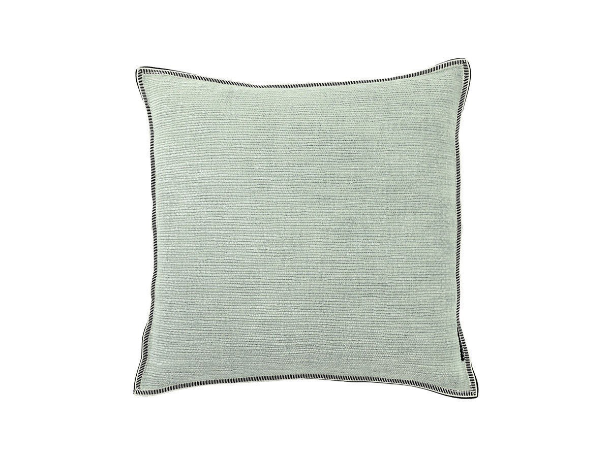 【カサマンス/CASAMANCE / GOODS】のCabourg Cushion / カブール クッション 45 × 45cm インテリア・キッズ・メンズ・レディースファッション・服の通販 founy(ファニー) 　送料無料　Free Shipping　クッション　Cushion, Throw Pillow　パイピング　Piping, Trim Design　フランス　France, French　リネン　Linen, Linen Fabric　リボン　Ribbon, Bow　ホーム・キャンプ・アウトドア・お取り寄せ　Home Living / Home & Lifestyle / Camping Gear / Outdoor Camping　家具・インテリア　Home Furniture & Interior. Stylish & Functional Living Spaces　その他 インテリア雑貨、家具　Home Decor & Furniture Extras　オパリヌ|ID: prp329100003453538 ipo3291000000035324839