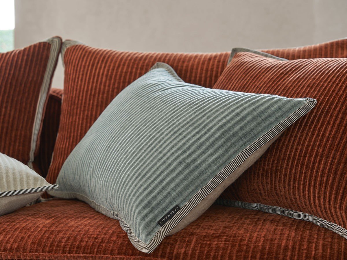 【カサマンス/CASAMANCE / GOODS】のOpulence Cushion / オピュランス クッション 45 × 45cm インテリア・キッズ・メンズ・レディースファッション・服の通販 founy(ファニー) 送料無料 Free Shipping クッション Cushion, Throw Pillow パイピング Piping, Trim Design フランス France, French リネン Linen, Linen Fabric リボン Ribbon, Bow ホーム・キャンプ・アウトドア・お取り寄せ Home Living / Home & Lifestyle / Camping Gear / Outdoor Camping 家具・インテリア Home Furniture & Interior. Stylish & Functional Living Spaces その他 インテリア雑貨、家具 Home Decor & Furniture Extras 参考イメージ|ID: prp329100003453540 ipo3291000000035324864