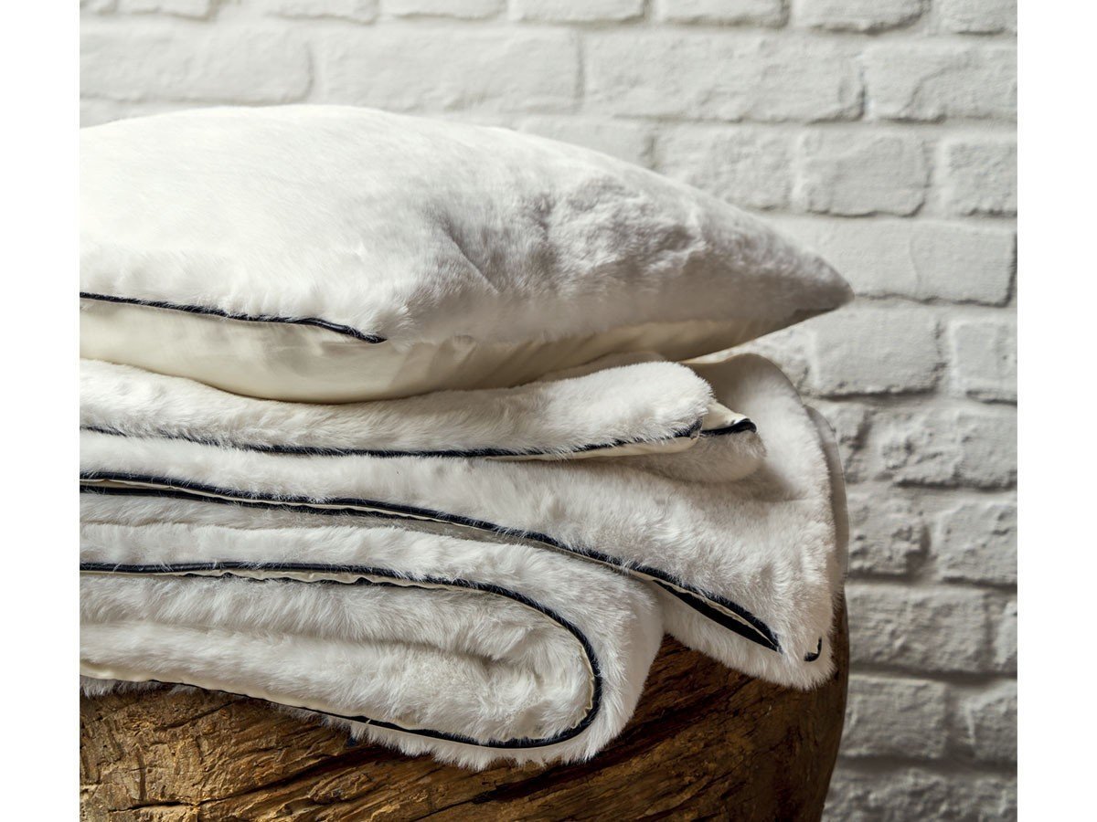 【カサマンス/CASAMANCE / GOODS】のLaponie Cushion / ラポニー クッション 60 × 40cm 人気、トレンドファッション・服の通販 founy(ファニー) 　送料無料　Free Shipping　クッション　Cushion　サテン　Satin　パイピング　Piping　フランス　France　ホーム・キャンプ・アウトドア・お取り寄せ　Home,Garden,Outdoor,Camping Gear　家具・インテリア　Home Furniture & Interior. Stylish & Functional Living Spaces　その他 インテリア雑貨、家具　Furniture, Interior, Others　other-2|ID: prp329100003453541 ipo3291000000031488729