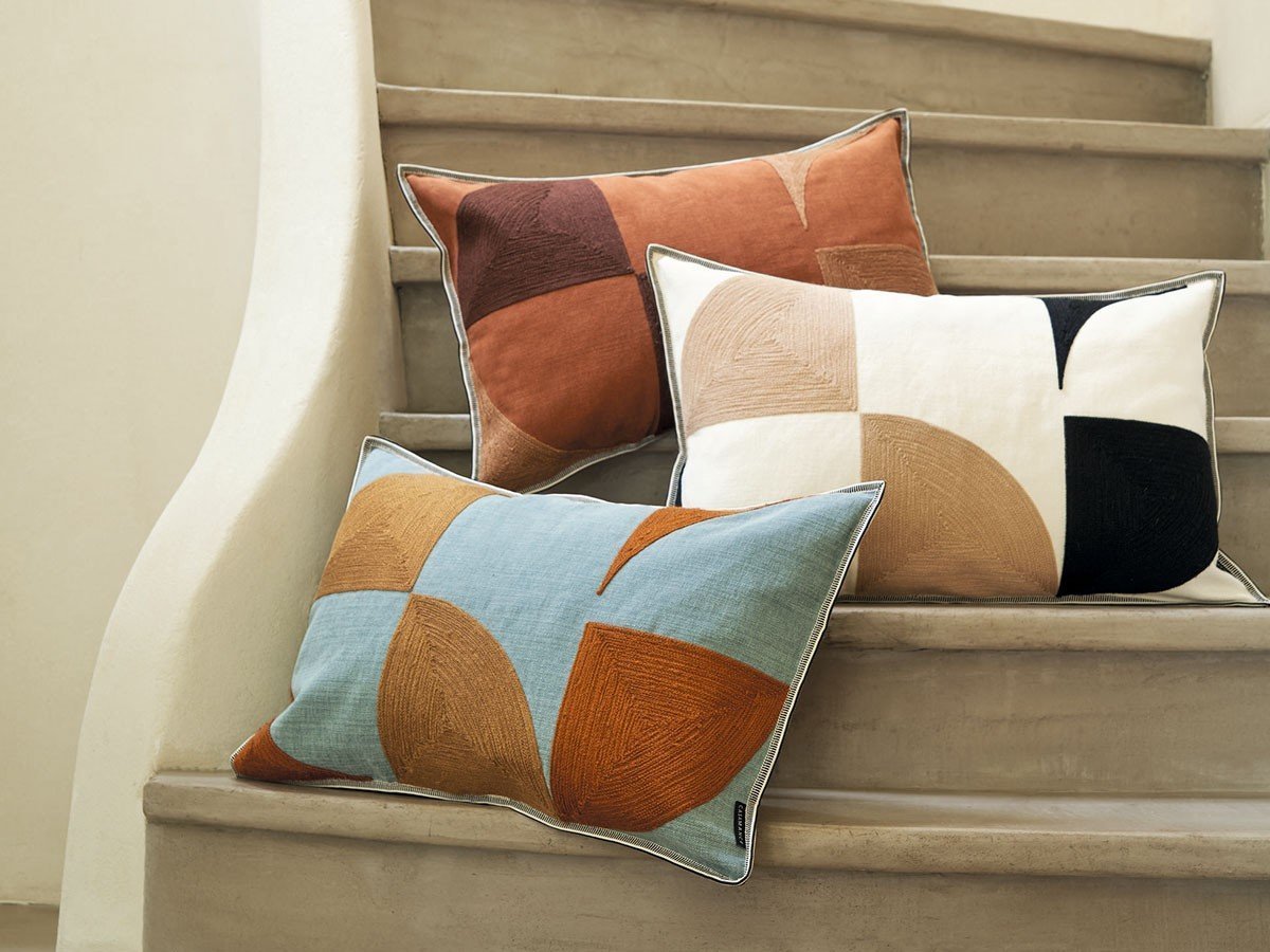 【カサマンス/CASAMANCE / GOODS】のCoconut Cushion / ココナッツ クッション 60 × 40cm 人気、トレンドファッション・服の通販 founy(ファニー) 送料無料 Free Shipping クッション Cushion, Throw Pillow トリミング Trimming, Decorative Edge フランス France, French ホーム・キャンプ・アウトドア・お取り寄せ Home Living / Home & Lifestyle / Camping Gear / Outdoor Camping 家具・インテリア Home Furniture & Interior. Stylish & Functional Living Spaces その他 インテリア雑貨、家具 Home Decor & Furniture Extras other-1|ID: prp329100003453548 ipo3291000000035324889