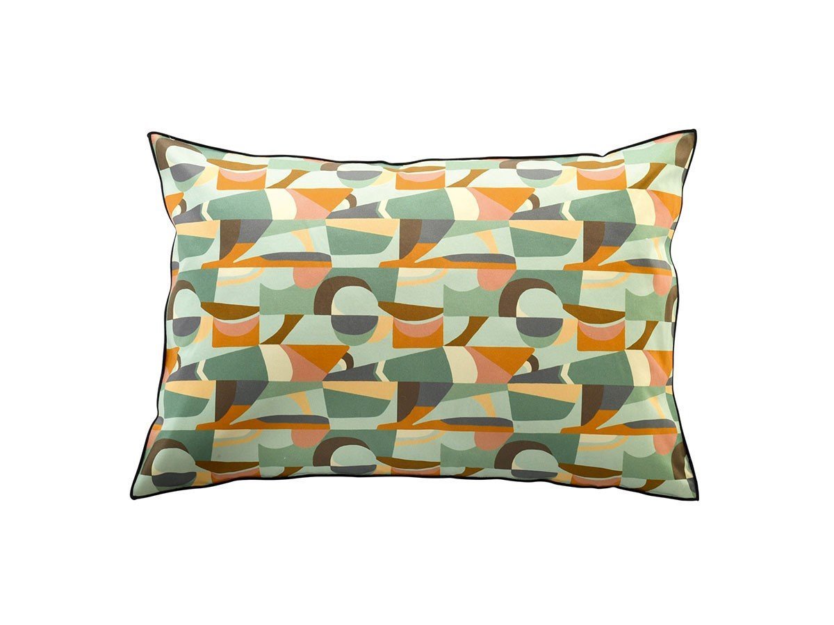 【カサマンス/CASAMANCE / GOODS】のFascination Satain Cushion / ファシナシオン サテン クッション 60 × 40cm インテリア・キッズ・メンズ・レディースファッション・服の通販 founy(ファニー) 　送料無料　Free Shipping　クッション　Cushion　サテン　Satin　パイピング　Piping　パターン　Pattern　フランス　France　プリント　Print　リボン　Ribbon　ホーム・キャンプ・アウトドア・お取り寄せ　Home,Garden,Outdoor,Camping Gear　家具・インテリア　Furniture　その他 インテリア雑貨、家具　Furniture, Interior, Others　セラドン|ID: prp329100003453567 ipo3291000000030463964