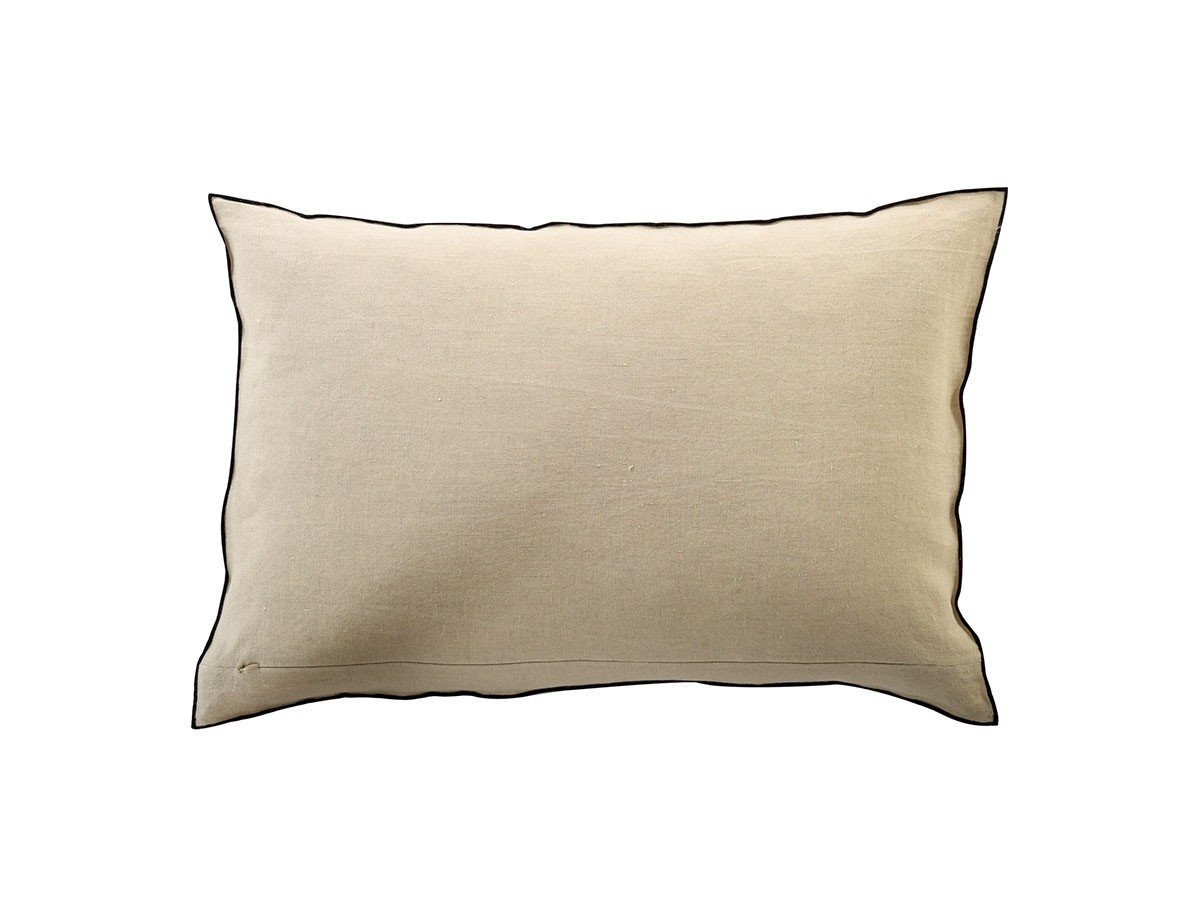 【カサマンス/CASAMANCE / GOODS】のFascination Satain Cushion / ファシナシオン サテン クッション 60 × 40cm インテリア・キッズ・メンズ・レディースファッション・服の通販 founy(ファニー) 送料無料 Free Shipping クッション Cushion, Throw Pillow サテン Satin, Glossy Fabric パイピング Piping, Trim Design パターン Pattern, Design Print フランス France, French プリント Print, Printed Pattern リボン Ribbon, Bow ホーム・キャンプ・アウトドア・お取り寄せ Home Living / Home & Lifestyle / Camping Gear / Outdoor Camping 家具・インテリア Home Furniture & Interior. Stylish & Functional Living Spaces その他 インテリア雑貨、家具 Home Decor & Furniture Extras 裏面|ID: prp329100003453567 ipo3291000000035327786