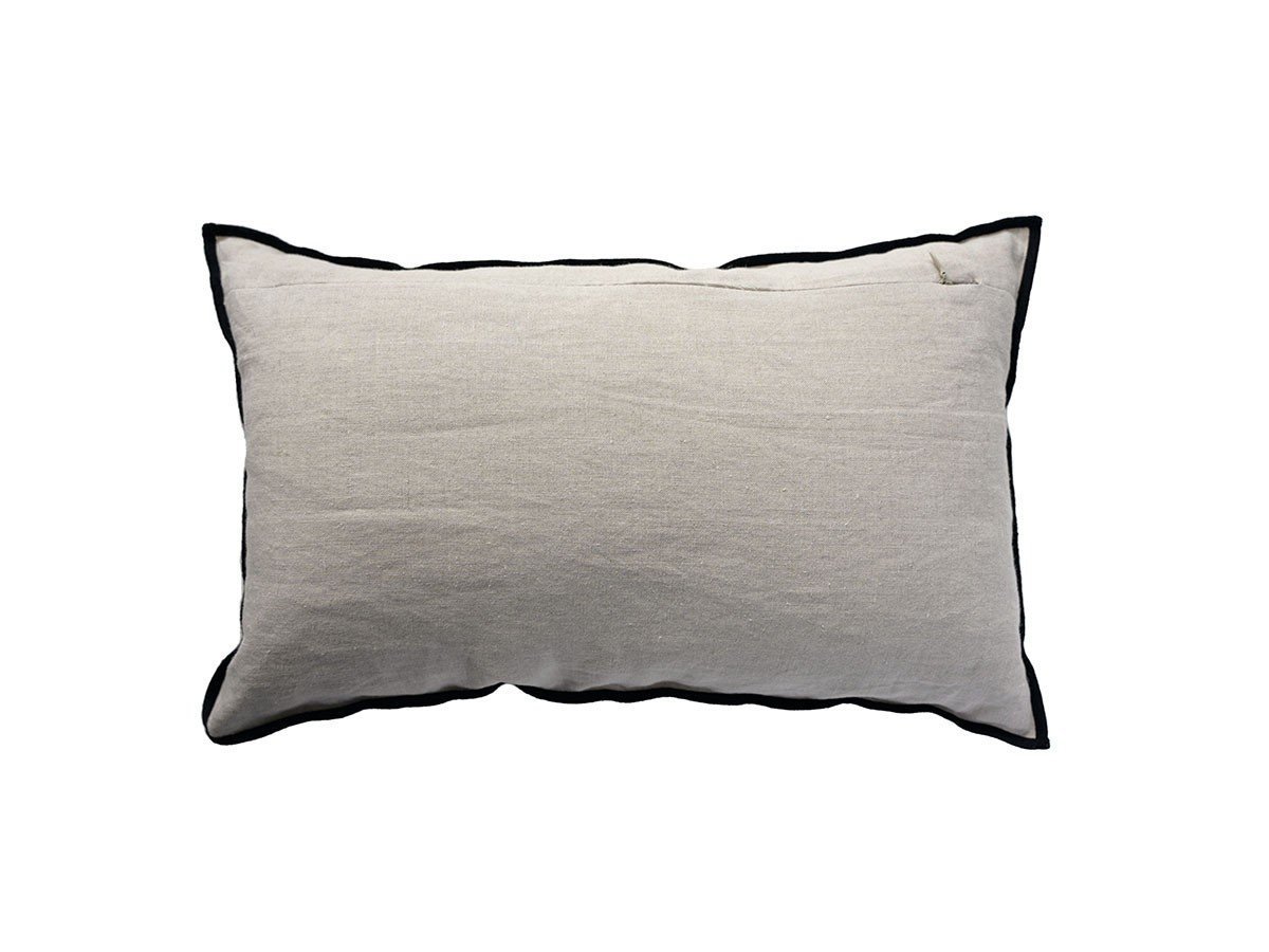 【カサマンス/CASAMANCE / GOODS】のValvidia Cushion / ヴァルヴィディア クッション 50 × 30cm 人気、トレンドファッション・服の通販 founy(ファニー) 　送料無料　Free Shipping　クッション　Cushion　サテン　Satin　トリミング　Trimming　フランス　France　リネン　Linen　ホーム・キャンプ・アウトドア・お取り寄せ　Home,Garden,Outdoor,Camping Gear　家具・インテリア　Furniture　その他 インテリア雑貨、家具　Furniture, Interior, Others　other-6|ID: prp329100003453576 ipo3291000000031488817