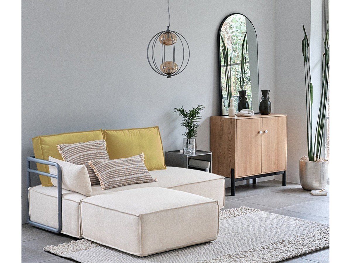 【ジャーナルスタンダード ファニチャー/journal standard Furniture / GOODS】のPORTO WALL MIRROR / ポルト ウォールミラー 人気、トレンドファッション・服の通販 founy(ファニー) 　おすすめ　Recommended / Our Picks　ガラス　Glass, Glassware　ホーム・キャンプ・アウトドア・お取り寄せ　Home Living / Home & Lifestyle / Camping Gear / Outdoor Camping　家具・インテリア　Home Furniture & Interior. Stylish & Functional Living Spaces　ミラー・ドレッサー　Mirrors & Dressers　壁掛けミラー・全身鏡・スタンドミラー　Wall Mirror　ホーム・キャンプ・アウトドア・お取り寄せ　Home Living / Home & Lifestyle / Camping Gear / Outdoor Camping　家具・インテリア　Home Furniture & Interior. Stylish & Functional Living Spaces　ミラー・ドレッサー　Mirrors & Dressers　ドレッサー・ミラー付き化粧台　Vanity Table for Bedroom　other-6|ID: prp329100003458508 ipo3291000000031488583