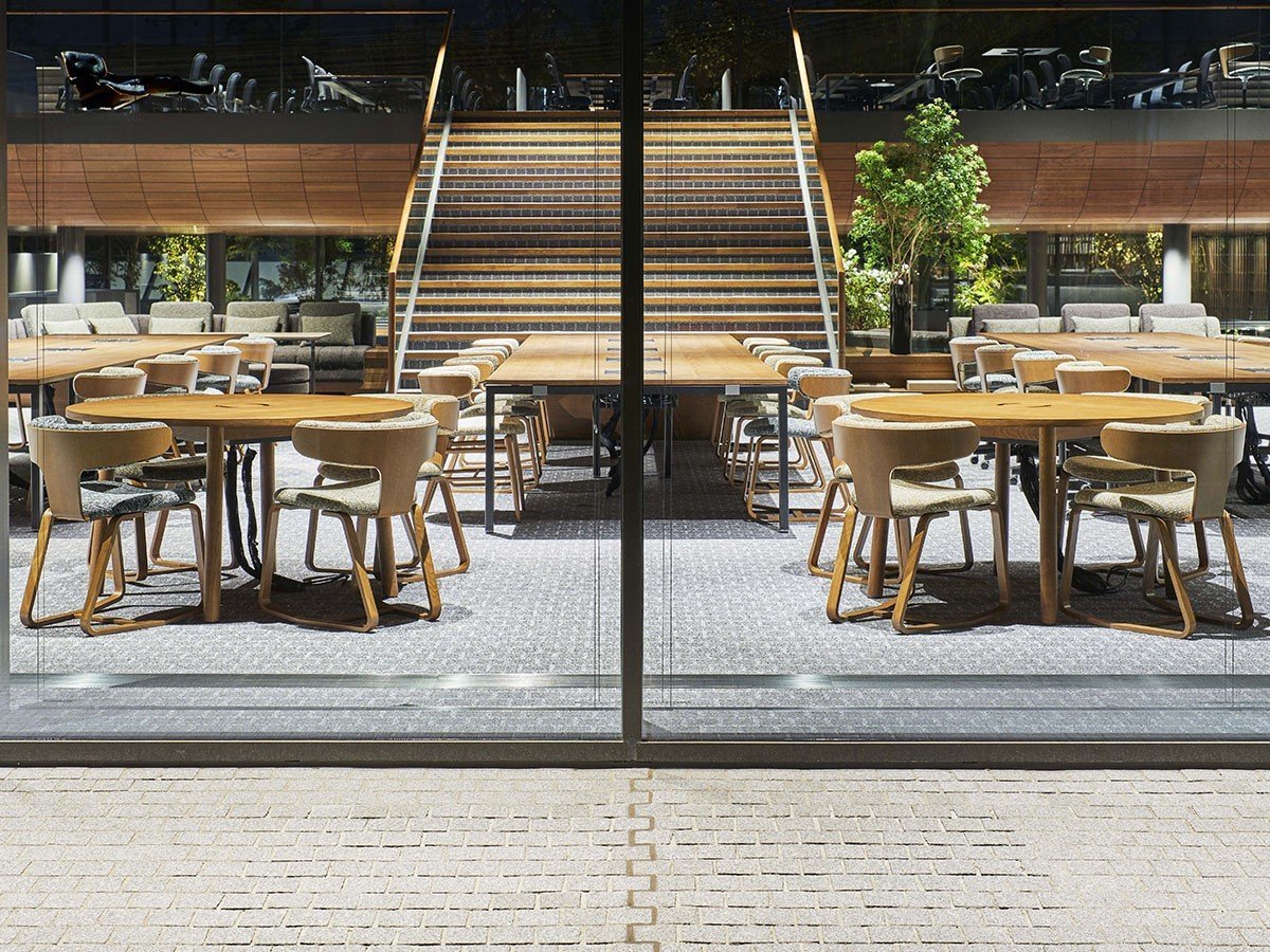 【天童木工/Tendo Mokko / GOODS】のSwing Chair / スウィング チェア ソリ脚 インテリア・キッズ・メンズ・レディースファッション・服の通販 founy(ファニー) 　送料無料　Free Shipping　おすすめ　Recommended / Our Picks　ウッド　Wooden Design　スウィング　Swing, Flare Movement　フィット　Fit, Slim Fit　ワーク　Workwear, Utility Style　ホーム・キャンプ・アウトドア・お取り寄せ　Home Living / Home & Lifestyle / Camping Gear / Outdoor Camping　家具・インテリア　Home Furniture & Interior. Stylish & Functional Living Spaces　チェア・椅子　Seating & Chairs　ダイニングチェア・木製チェア　Dining Chairs　写真クレジット:Higuchi Kenichi|ID: prp329100003500766 ipo3291000000034080118