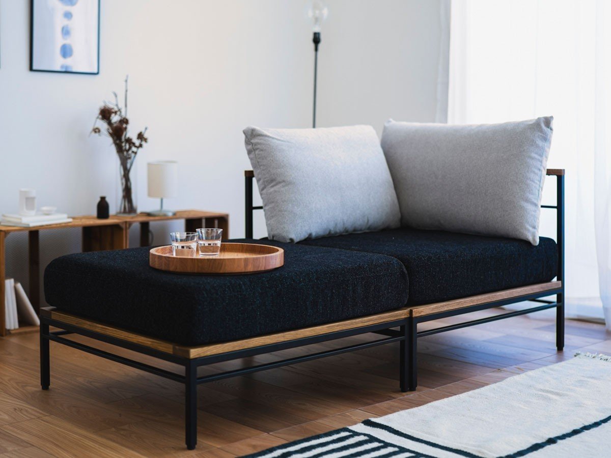 【アドレス/address / GOODS】のKarla sofa ottoman / カーラ ソファ オットマン(FLYMEe限定カラー) 人気、トレンドファッション・服の通販 founy(ファニー) 　送料無料　Free Shipping　クッション　Cushion, Throw Pillow　フレーム　Frame, Outline　モダン　Modern, Contemporary　ホーム・キャンプ・アウトドア・お取り寄せ　Home Living / Home & Lifestyle / Camping Gear / Outdoor Camping　家具・インテリア　Home Furniture & Interior. Stylish & Functional Living Spaces　ソファー　Couches & Sofas　オットマン・フットスツール　Ottomans & Footstools　other-6|ID: prp329100003540362 ipo3291000000031487401