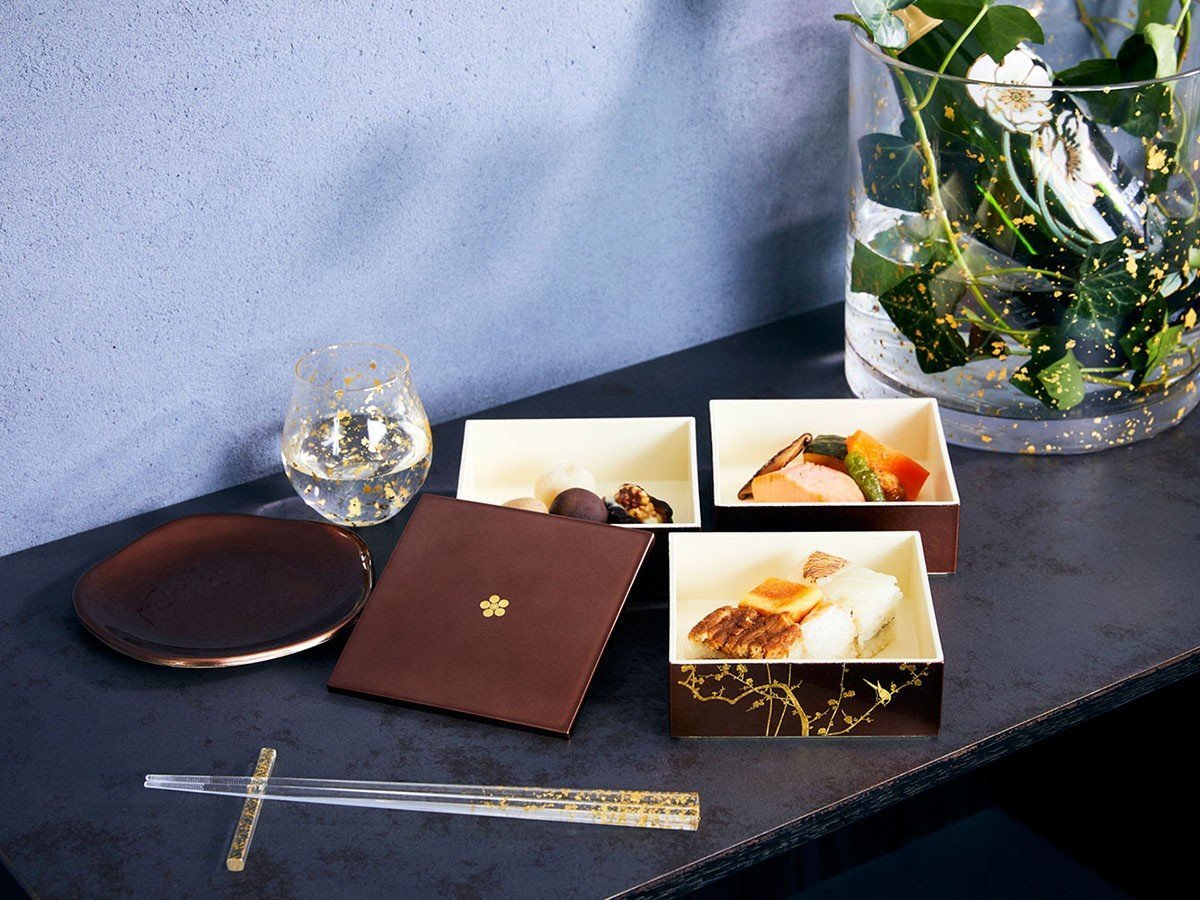 【箔一/HAKUICHI / GOODS】のHAKU LA TABLE KAGA SHIKISAI OJU / ハクラターブル 加賀四季彩 お重(セピア) 人気、トレンドファッション・服の通販 founy(ファニー) 　送料無料　Free Shipping　おすすめ　Recommended / Our Picks　シンプル　Simple, Minimal　テーブル　Table, Dining Table　プレート　Plate, Dish　モダン　Modern, Contemporary　エレガント 上品　Elegant　other-2|ID: prp329100003549544 ipo3291000000031486954