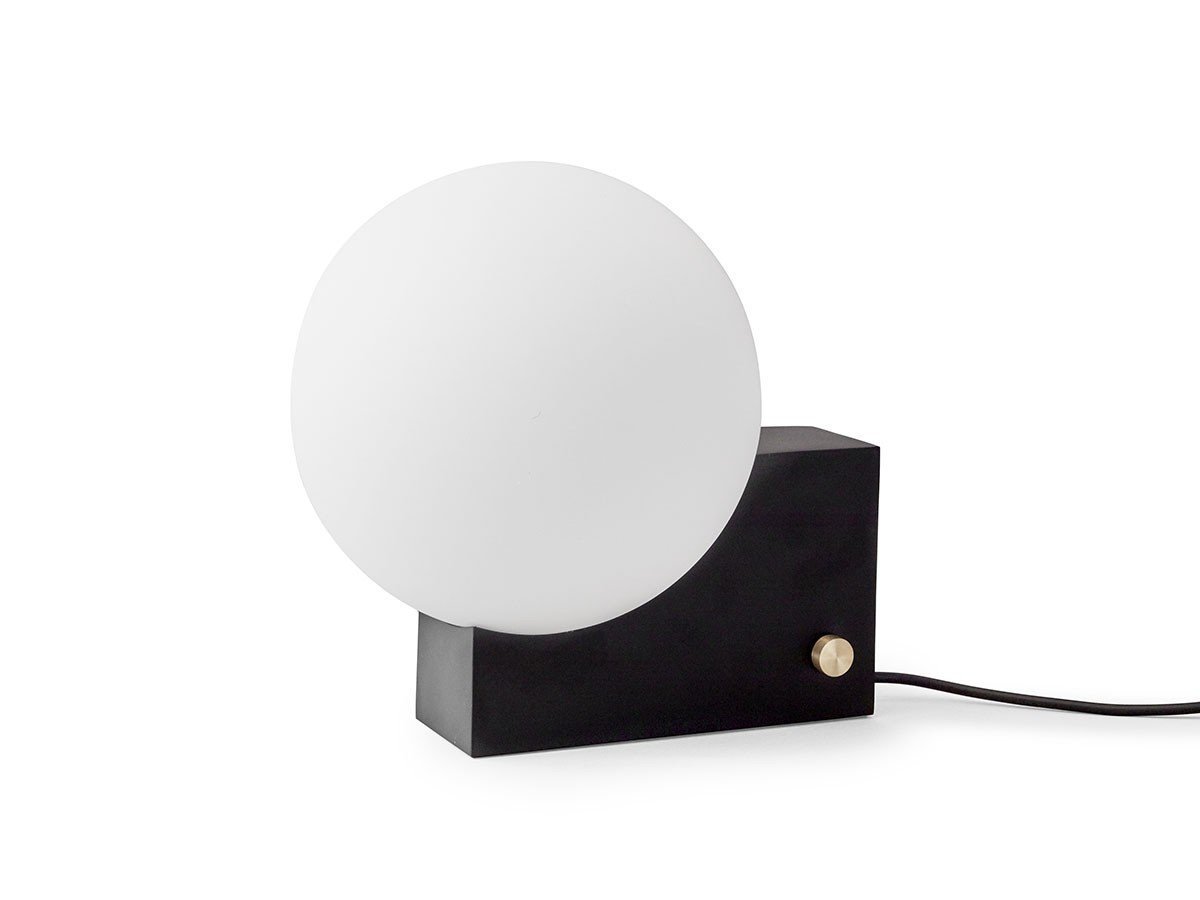 【アンドトラディション/&Tradition / GOODS】のJourney SHY1 / ジャーニー テーブルランプ SHY1 インテリア・キッズ・メンズ・レディースファッション・服の通販 founy(ファニー) 　送料無料　Free Shipping　エレガント 上品　Elegant　ガラス　Glass, Glassware　シンプル　Simple, Minimal　テーブル　Table, Dining Table　ホーム・キャンプ・アウトドア・お取り寄せ　Home Living / Home & Lifestyle / Camping Gear / Outdoor Camping　家具・インテリア　Home Furniture & Interior. Stylish & Functional Living Spaces　ライト・照明　Lamps & Lighting Fixtures　ブラック|ID: prp329100003549559 ipo3291000000030202439