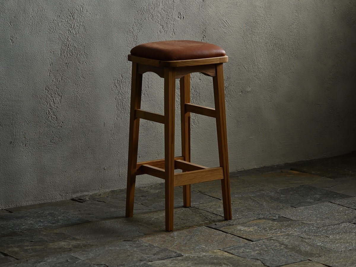 【ノスタルジックウヰスキー/Nostalgic Whisky / GOODS】のHigh Stool / ハイスツール(レザー) インテリア・キッズ・メンズ・レディースファッション・服の通販 founy(ファニー) 　送料無料　Free Shipping　オイル　Body Oil　クッション　Cushion, Throw Pillow　ヴィンテージ　Vintage Style　ホーム・キャンプ・アウトドア・お取り寄せ　Home Living / Home & Lifestyle / Camping Gear / Outdoor Camping　家具・インテリア　Home Furniture & Interior. Stylish & Functional Living Spaces　チェア・椅子　Seating & Chairs　スツール・バースツール　Stools & Bar Stools　ホーム・キャンプ・アウトドア・お取り寄せ　Home Living / Home & Lifestyle / Camping Gear / Outdoor Camping　家具・インテリア　Home Furniture & Interior. Stylish & Functional Living Spaces　チェア・椅子　Seating & Chairs　カウンターチェア・ハイチェア　Bar Stools / High Stools　-|ID: prp329100003558226 ipo3291000000033125149