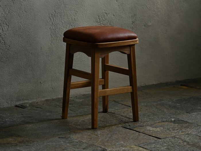 【ノスタルジックウヰスキー/Nostalgic Whisky / GOODS】のStool / スツール(レザー) インテリア・キッズ・メンズ・レディースファッション・服の通販 founy(ファニー) https://founy.com/ 送料無料 Free Shipping オイル Body Oil クッション Cushion, Throw Pillow ヴィンテージ Vintage Style ホーム・キャンプ・アウトドア・お取り寄せ Home Living / Home & Lifestyle / Camping Gear / Outdoor Camping 家具・インテリア Home Furniture & Interior. Stylish & Functional Living Spaces チェア・椅子 Seating & Chairs スツール・バースツール Stools & Bar Stools |ID: prp329100003558228 ipo3291000000030201164