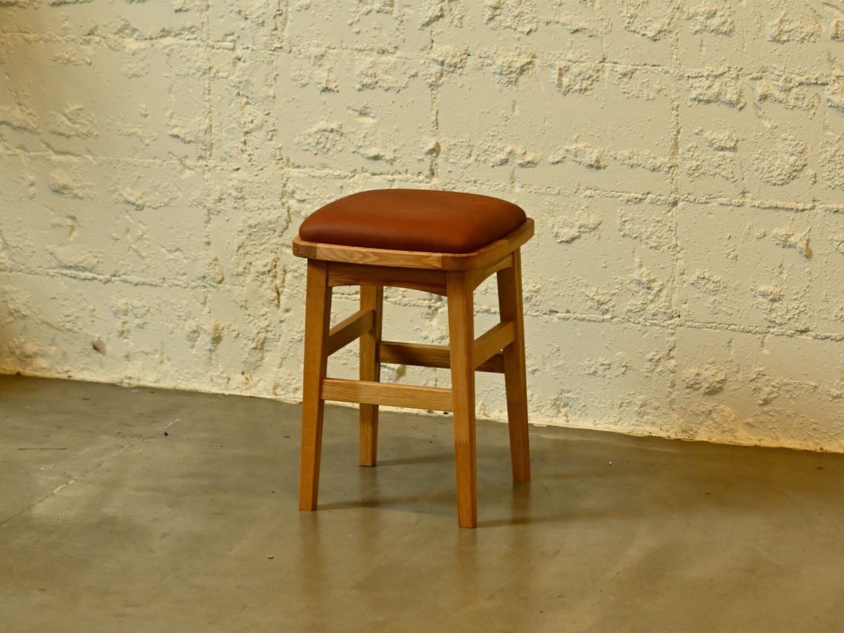 【ノスタルジックウヰスキー/Nostalgic Whisky / GOODS】のStool / スツール(モケット) インテリア・キッズ・メンズ・レディースファッション・服の通販 founy(ファニー) 　送料無料　Free Shipping　クッション　Cushion, Throw Pillow　ホーム・キャンプ・アウトドア・お取り寄せ　Home Living / Home & Lifestyle / Camping Gear / Outdoor Camping　家具・インテリア　Home Furniture & Interior. Stylish & Functional Living Spaces　チェア・椅子　Seating & Chairs　スツール・バースツール　Stools & Bar Stools　参考イメージ|ID: prp329100003558229 ipo3291000000034104460