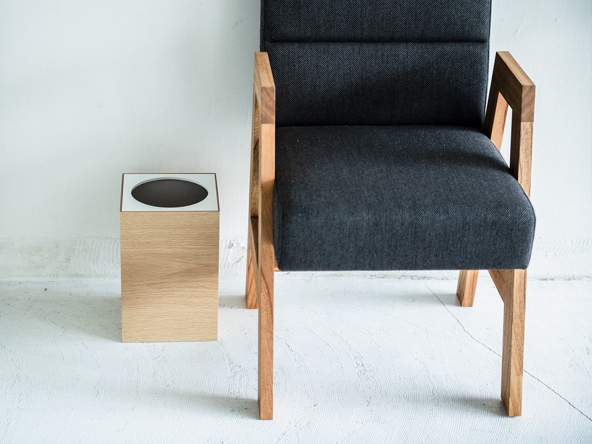 【ホテルズ/HOTELS / GOODS】のENSO DUST BOX S / エンソウ ダストボックス S インテリア・キッズ・メンズ・レディースファッション・服の通販 founy(ファニー) 　コンパクト　Compact　シンプル　Simple　ボックス　Box　モチーフ　Motif　エレガント 上品　Elegant　ホーム・キャンプ・アウトドア・お取り寄せ　Home,Garden,Outdoor,Camping Gear　家具・インテリア　Furniture　その他 インテリア雑貨、家具　Furniture, Interior, Others　参考イメージ|ID: prp329100003592367 ipo3291000000030191992
