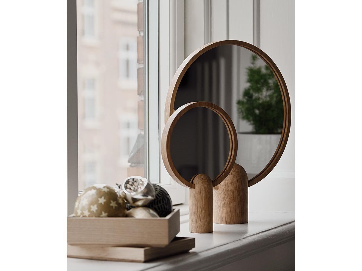 【フリッツ ハンセン/FRITZ HANSEN / GOODS】のAino Mirror Small / アイノ ミラー スモール 人気、トレンドファッション・服の通販 founy(ファニー) 　送料無料　Free Shipping　フレーム　Frame, Outline　ホーム・キャンプ・アウトドア・お取り寄せ　Home Living / Home & Lifestyle / Camping Gear / Outdoor Camping　家具・インテリア　Home Furniture & Interior. Stylish & Functional Living Spaces　ミラー・ドレッサー　Mirrors & Dressers　壁掛けミラー・全身鏡・スタンドミラー　Wall Mirror　ホーム・キャンプ・アウトドア・お取り寄せ　Home Living / Home & Lifestyle / Camping Gear / Outdoor Camping　家具・インテリア　Home Furniture & Interior. Stylish & Functional Living Spaces　ミラー・ドレッサー　Mirrors & Dressers　ドレッサー・ミラー付き化粧台　Vanity Table for Bedroom　other-4|ID: prp329100003594795 ipo3291000000031486097