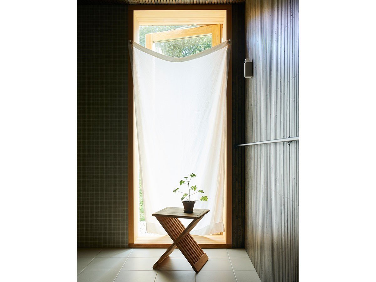 【フリッツ ハンセン/FRITZ HANSEN / GOODS】のFionia Stool / フィオニア スツール インテリア・キッズ・メンズ・レディースファッション・服の通販 founy(ファニー) 　送料無料　Free Shipping　オイル　Oil　シンプル　Simple　テーブル　Table　軽量　Lightweight　ホーム・キャンプ・アウトドア・お取り寄せ　Home,Garden,Outdoor,Camping Gear　家具・インテリア　Furniture　チェア・椅子　Chair　スツール　Stool　ホーム・キャンプ・アウトドア・お取り寄せ　Home,Garden,Outdoor,Camping Gear　家具・インテリア　Furniture　チェア・椅子　Chair　折りたたみチェア　Folding Chair　ウッド:チーク|ID: prp329100003594856 ipo3291000000030196295