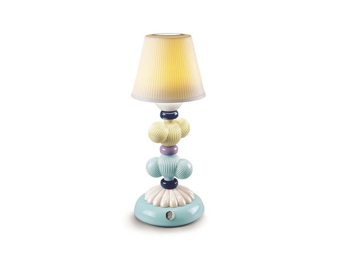 【リヤドロ/LLADRO / GOODS】のCactus Firefly Lamp / カクタス ファイヤーフライ ランプ インテリア・キッズ・メンズ・レディースファッション・服の通販 founy(ファニー) https://founy.com/ 送料無料 Free Shipping おすすめ Recommend コレクション Collection テーブル Table マグネット Magnet ホーム・キャンプ・アウトドア・お取り寄せ Home,Garden,Outdoor,Camping Gear 家具・インテリア Furniture ライト・照明 Lighting & Light Fixtures |ID: prp329100003605350 ipo3291000000032087878