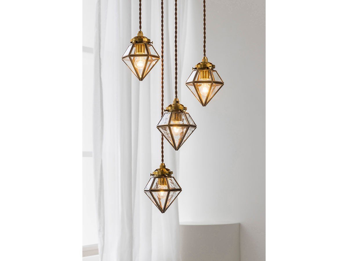 【フライミーパーラー/FLYMEe Parlor / GOODS】のPendant Light / ペンダントライト #115033 人気、トレンドファッション・服の通販 founy(ファニー) 　送料無料　Free Shipping　おすすめ　Recommended / Our Picks　アンティーク　Antique-Inspired　ガラス　Glass, Glassware　コンパクト　Compact, Small Size　シェイプ　Shape, Slim Fit　ダイヤモンド　Diamond, Brilliant Cut　ホーム・キャンプ・アウトドア・お取り寄せ　Home Living / Home & Lifestyle / Camping Gear / Outdoor Camping　家具・インテリア　Home Furniture & Interior. Stylish & Functional Living Spaces　ライト・照明　Lamps & Lighting Fixtures　ペンダントライト・吊り下げ照明　Pendant Light / Hanging Light Fixture　other-3|ID: prp329100003607307 ipo3291000000031485855