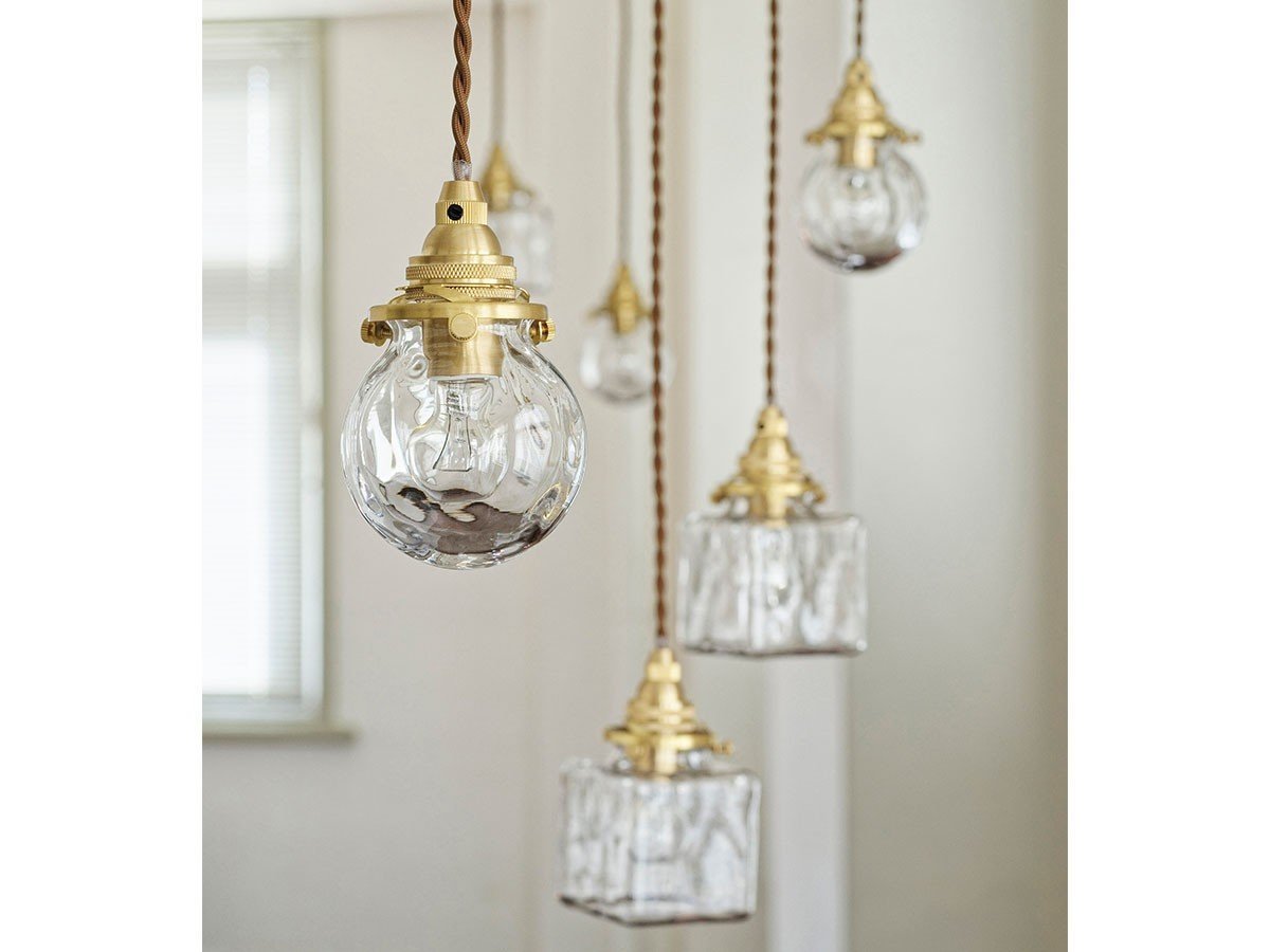 【フライミーパーラー/FLYMEe Parlor / GOODS】のPendant Light / ペンダントライト #115042 人気、トレンドファッション・服の通販 founy(ファニー) 　送料無料　Free Shipping　おすすめ　Recommended / Our Picks　ガラス　Glass, Glassware　コンパクト　Compact, Small Size　スクエア　Square, Square Shape　ラウンド　Round, Round Neck　リラックス　Relax, Relaxed Fit　ホーム・キャンプ・アウトドア・お取り寄せ　Home Living / Home & Lifestyle / Camping Gear / Outdoor Camping　家具・インテリア　Home Furniture & Interior. Stylish & Functional Living Spaces　ライト・照明　Lamps & Lighting Fixtures　ペンダントライト・吊り下げ照明　Pendant Light / Hanging Light Fixture　other-2|ID: prp329100003607310 ipo3291000000031485869