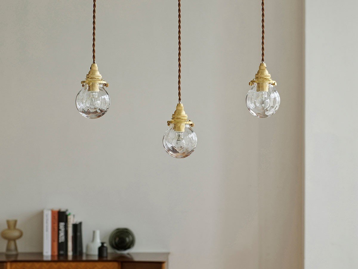【フライミーパーラー/FLYMEe Parlor / GOODS】のPendant Light / ペンダントライト #115042 人気、トレンドファッション・服の通販 founy(ファニー) 　送料無料　Free Shipping　おすすめ　Recommended / Our Picks　ガラス　Glass, Glassware　コンパクト　Compact, Small Size　スクエア　Square, Square Shape　ラウンド　Round, Round Neck　リラックス　Relax, Relaxed Fit　ホーム・キャンプ・アウトドア・お取り寄せ　Home Living / Home & Lifestyle / Camping Gear / Outdoor Camping　家具・インテリア　Home Furniture & Interior. Stylish & Functional Living Spaces　ライト・照明　Lamps & Lighting Fixtures　ペンダントライト・吊り下げ照明　Pendant Light / Hanging Light Fixture　other-4|ID: prp329100003607310 ipo3291000000031485871
