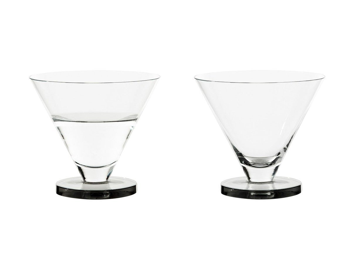 【トム ディクソン/Tom Dixon / GOODS】のPuck Cocktail Glass 2P / パック カクテルグラス 2個セット インテリア・キッズ・メンズ・レディースファッション・服の通販 founy(ファニー) 　送料無料　Free Shipping　ガラス　Glass　グラス　Glass　タンブラー　Tumbler　テーブル　Table　デザート　Dessert　フォルム　Form　-|ID: prp329100003625520 ipo3291000000023826805