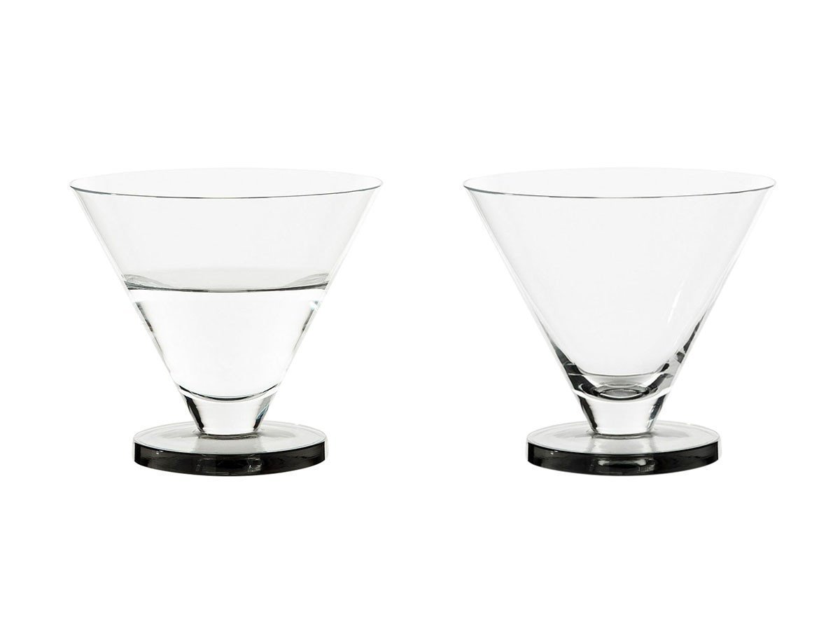 【トム ディクソン/Tom Dixon / GOODS】のPuck Cocktail Glass 2P / パック カクテルグラス 2個セット インテリア・キッズ・メンズ・レディースファッション・服の通販 founy(ファニー) 　送料無料　Free Shipping　ガラス　Glass　グラス　Glass　タンブラー　Tumbler　テーブル　Table　デザート　Dessert　フォルム　Form　-|ID: prp329100003625520 ipo3291000000030191642