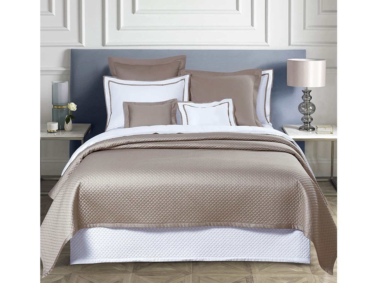 【ホテルライクインテリア/HOTEL LIKE INTERIOR / GOODS】の400TC Diamond Quilt Bed Skirt / 400TC ダイヤモンドキルト ベッドスカート 人気、トレンドファッション・服の通販 founy(ファニー) 　キルティング　Quilting　キルト　Quilt　クッション　Cushion　サテン　Satin　ダイヤモンド　Diamond　なめらか　Smooth　バランス　Balance　ボトム　Bottom　リネン　Linen　送料無料　Free Shipping　ホーム・キャンプ・アウトドア・お取り寄せ　Home,Garden,Outdoor,Camping Gear　家具・インテリア　Home Furniture & Interior. Stylish & Functional Living Spaces　その他 インテリア雑貨、家具　Furniture, Interior, Others　other-4|ID: prp329100003628350 ipo3291000000031485416