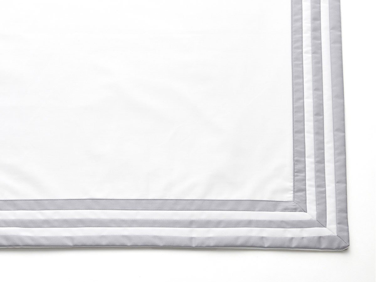 【ホテルライクインテリア/HOTEL LIKE INTERIOR / GOODS】の500TC Bold Line / 500TC ボールドライン 掛け布団カバー(ブルーストーン) 人気、トレンドファッション・服の通販 founy(ファニー) シルク Silk, 100% Silk ストーン Stone, Gem-Like トリプル Triple, Three Layers なめらか Smooth, Silky Texture リネン Linen, Linen Fabric 送料無料 Free Shipping ホーム・キャンプ・アウトドア・お取り寄せ Home Living / Home & Lifestyle / Camping Gear / Outdoor Camping 家具・インテリア Home Furniture & Interior. Stylish & Functional Living Spaces その他 インテリア雑貨、家具 Home Decor & Furniture Extras other-2|ID: prp329100003628363 ipo3291000000031484882