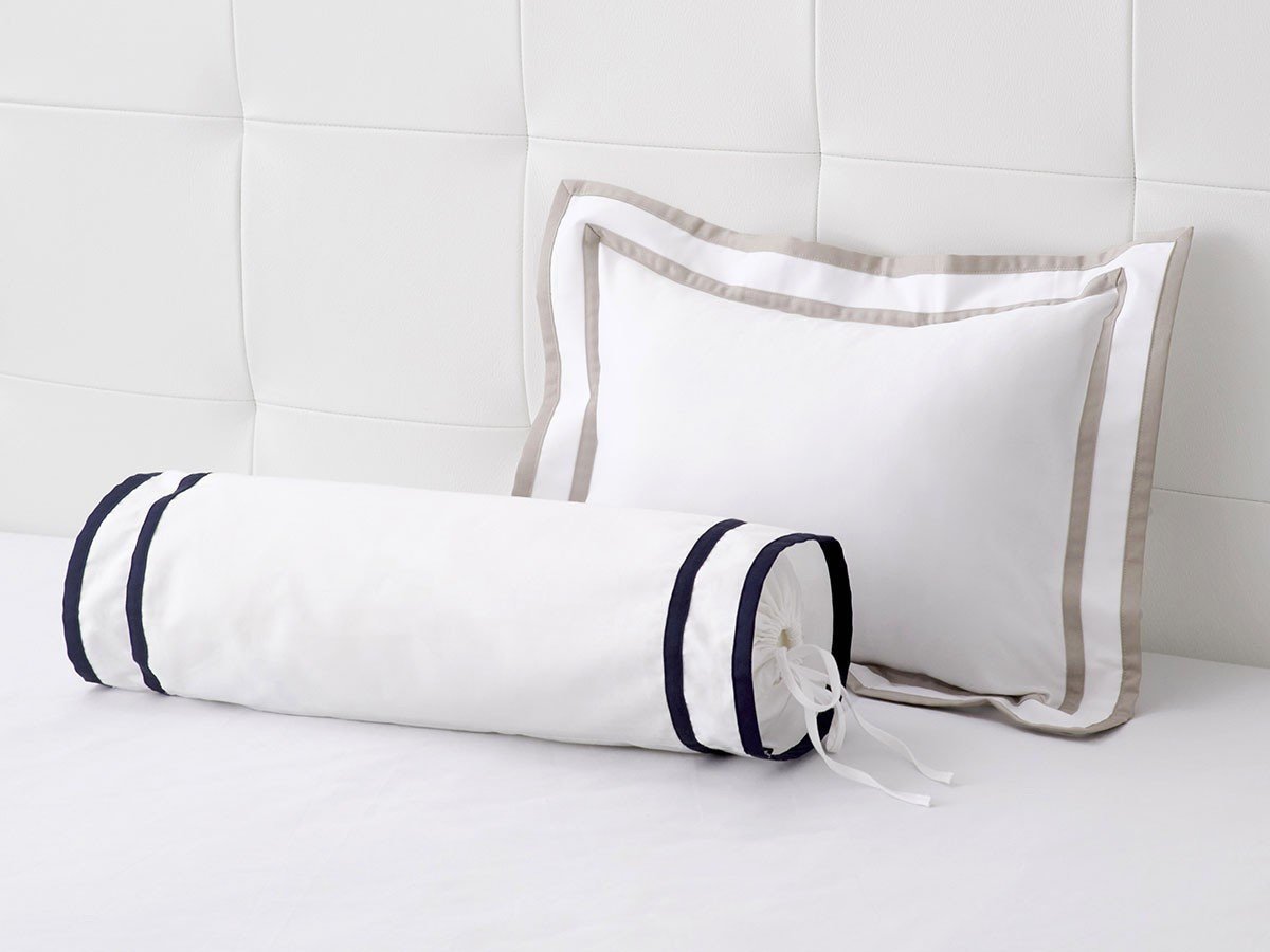 【ホテルライクインテリア/HOTEL LIKE INTERIOR / GOODS】の400TC Hotel / 400TC ホテル ネックロール 人気、トレンドファッション・服の通販 founy(ファニー) 　クッション　Cushion, Throw Pillow　なめらか　Smooth, Silky Texture　バランス　Balance, Style Balance　フェザー　Feather, Feather Detail　リネン　Linen, Linen Fabric　エレガント 上品　Elegant　ホーム・キャンプ・アウトドア・お取り寄せ　Home Living / Home & Lifestyle / Camping Gear / Outdoor Camping　家具・インテリア　Home Furniture & Interior. Stylish & Functional Living Spaces　その他 インテリア雑貨、家具　Home Decor & Furniture Extras　other-5|ID: prp329100003628367 ipo3291000000031485482