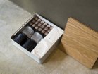 【フライミー ベーシック/FLYMEe BASIC / GOODS】のIF FLOOR / イフ フロア ウッド 備蓄品収納例:ランタン(1台)・ヘッドライト(1台)・スマートフォン用充電器(1台)・電池各種・体拭|ID: prp329100003683079 ipo3291000000031717016