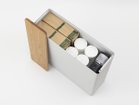 【フライミー ベーシック/FLYMEe BASIC / GOODS】のIF WALL M / イフ ウォール M スチール 備蓄品収納例:水(2Lペットボトル × 7本)・ランタン(1台)・ヘッドライト(1台)・スマートフォ|ID: prp329100003683081 ipo3291000000032772375