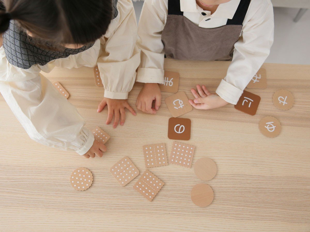 【ドウ?/dou / GOODS】のひらがなbiscuit / ひらがなビスケット 人気、トレンドファッション・服の通販 founy(ファニー) 　ベビー　Baby　ホーム・キャンプ・アウトドア・お取り寄せ　Home,Garden,Outdoor,Camping Gear　家具・インテリア　Furniture　キッズ家具　Kids' Furniture　other-3|ID: prp329100003711484 ipo3291000000031484227