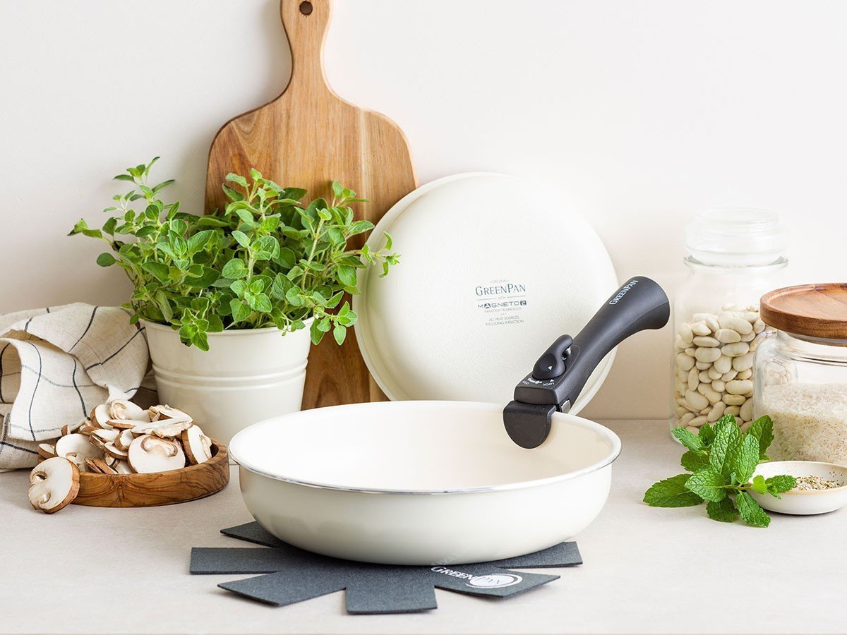 【グリーンパン/GREEN PAN / GOODS】のCLICK CHEF SET 4 / クリックシェフ 4点セット 人気、トレンドファッション・服の通販 founy(ファニー) 　コンパクト　Compact, Small Size　コーティング　Coating, Coated Finish　ダイヤモンド　Diamond, Brilliant Cut　フェルト　Felt, Felt Fabric　送料無料　Free Shipping　ホーム・キャンプ・アウトドア・お取り寄せ　Home Living / Home & Lifestyle / Camping Gear / Outdoor Camping　キッチン・ダイニング　Kitchen & Dining Essentials. Stylish & Functional Tableware　キッチン収納　Kitchen Storage　other-4|ID: prp329100003717095 ipo3291000000031484164