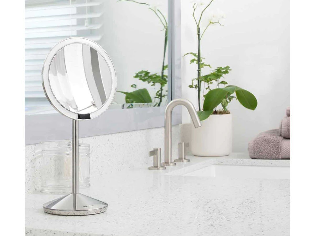 【シンプルヒューマン/SIMPLEHUMAN / GOODS】のSENSOR MIRROR MINI / センサーミラー ミニ 人気、トレンドファッション・服の通販 founy(ファニー) 　送料無料　Free Shipping　コンパクト　Compact, Small Size　トラベル　Travel, Travel Gear　フラット　Flat, Flat Shoes　旅行　Travel　ホーム・キャンプ・アウトドア・お取り寄せ　Home Living / Home & Lifestyle / Camping Gear / Outdoor Camping　家具・インテリア　Home Furniture & Interior. Stylish & Functional Living Spaces　ミラー・ドレッサー　Mirrors & Dressers　壁掛けミラー・全身鏡・スタンドミラー　Wall Mirror　ホーム・キャンプ・アウトドア・お取り寄せ　Home Living / Home & Lifestyle / Camping Gear / Outdoor Camping　家具・インテリア　Home Furniture & Interior. Stylish & Functional Living Spaces　ミラー・ドレッサー　Mirrors & Dressers　ドレッサー・ミラー付き化粧台　Vanity Table for Bedroom　other-6|ID: prp329100003721294 ipo3291000000031483866